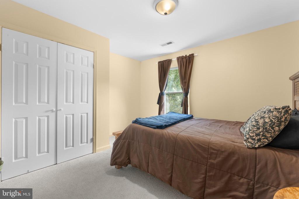 14183 WESTWIND LN, CULPEPER, Virginia 22701, 4 Bedrooms Bedrooms, ,2 BathroomsBathrooms,Residential,14183 WESTWIND LN,VACU2011564 MLS # VACU2011564