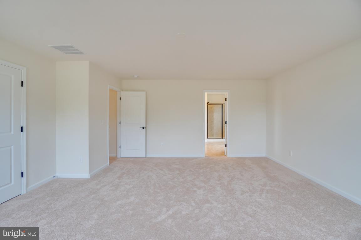 118 WOODMOUNT DRIVE, COLONIAL BEACH, Virginia 22443, 4 Bedrooms Bedrooms, ,2 BathroomsBathrooms,Residential,For sale,118 WOODMOUNT DRIVE,VAWE2010226 MLS # VAWE2010226