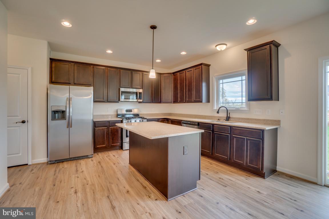 118 WOODMOUNT DRIVE, COLONIAL BEACH, Virginia 22443, 4 Bedrooms Bedrooms, ,2 BathroomsBathrooms,Residential,For sale,118 WOODMOUNT DRIVE,VAWE2010226 MLS # VAWE2010226