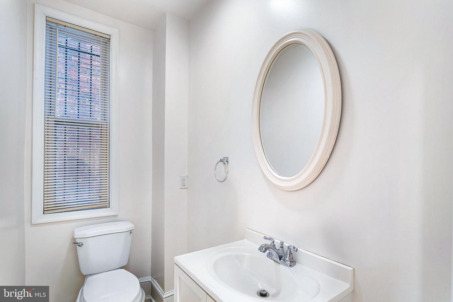 314 K ST NE, WASHINGTON, District Of Columbia 20002, 4 Bedrooms Bedrooms, ,3 BathroomsBathrooms,Residential,For sale,314 K ST NE,DCDC2234282 MLS # DCDC2234282