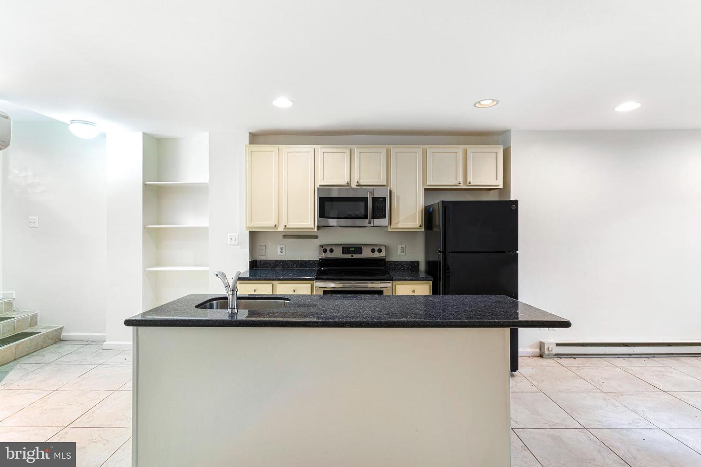 314 K ST NE, WASHINGTON, District Of Columbia 20002, 4 Bedrooms Bedrooms, ,3 BathroomsBathrooms,Residential,For sale,314 K ST NE,DCDC2234282 MLS # DCDC2234282