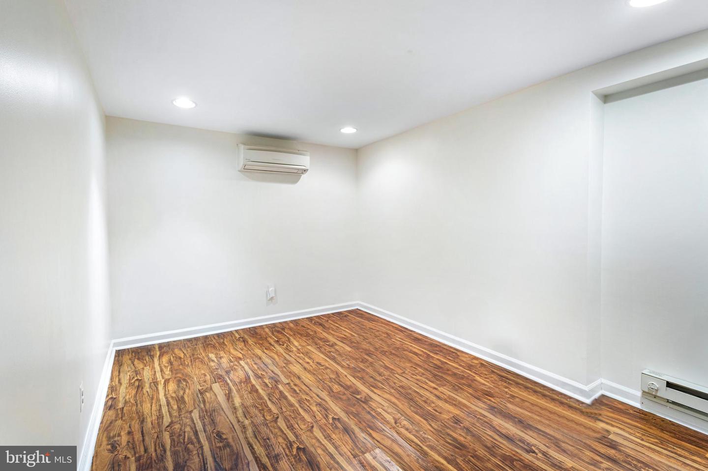 314 K ST NE, WASHINGTON, District Of Columbia 20002, 4 Bedrooms Bedrooms, ,3 BathroomsBathrooms,Residential,For sale,314 K ST NE,DCDC2234282 MLS # DCDC2234282