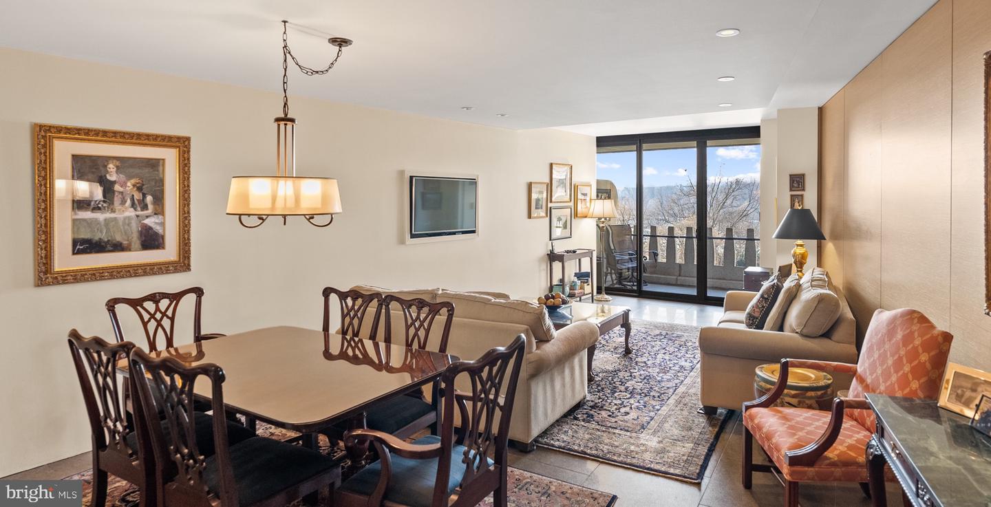 700 NEW HAMPSHIRE AVE NW #519, WASHINGTON, District Of Columbia 20037, 2 Bedrooms Bedrooms, ,2 BathroomsBathrooms,Residential,For sale,700 NEW HAMPSHIRE AVE NW #519,DCDC2234472 MLS # DCDC2234472