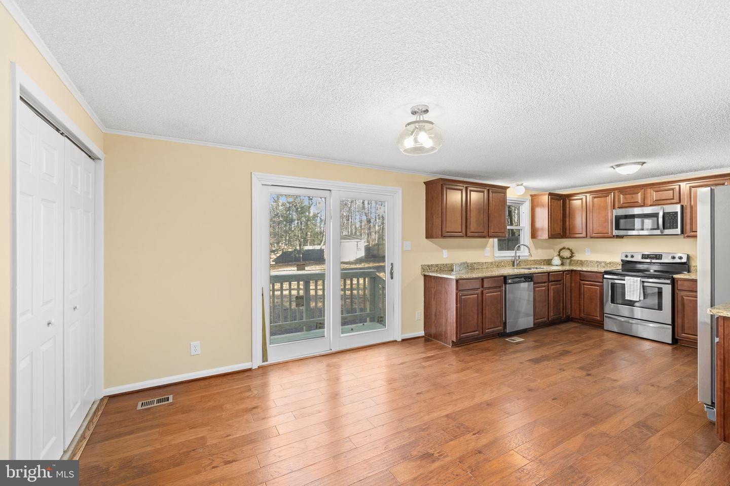 13621 FLANK MARCH LN, SPOTSYLVANIA, Virginia 22551, 3 Bedrooms Bedrooms, ,2 BathroomsBathrooms,Residential,For sale,13621 FLANK MARCH LN,VASP2038068 MLS # VASP2038068