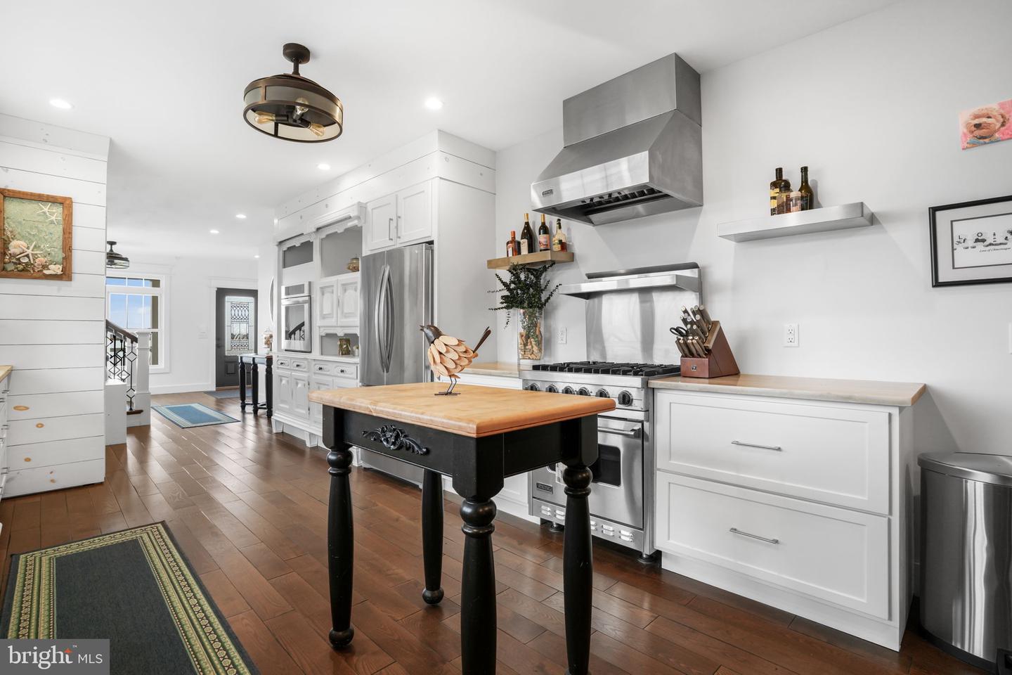 3148 MAIN ST, CHINCOTEAGUE ISLAND, Virginia 23336, 3 Bedrooms Bedrooms, 9 Rooms Rooms,3 BathroomsBathrooms,Residential,For sale,3148 MAIN ST,VAAC2002458 MLS # VAAC2002458 3148 MAIN ST, CHINCOTEAGUE ISLAND, Virginia 23336, 3 Bedrooms Bedrooms, 9 Rooms Rooms,3 BathroomsBathrooms,Residential,For sale,3148 MAIN ST,VAAC2002458 MLS # VAAC2002458