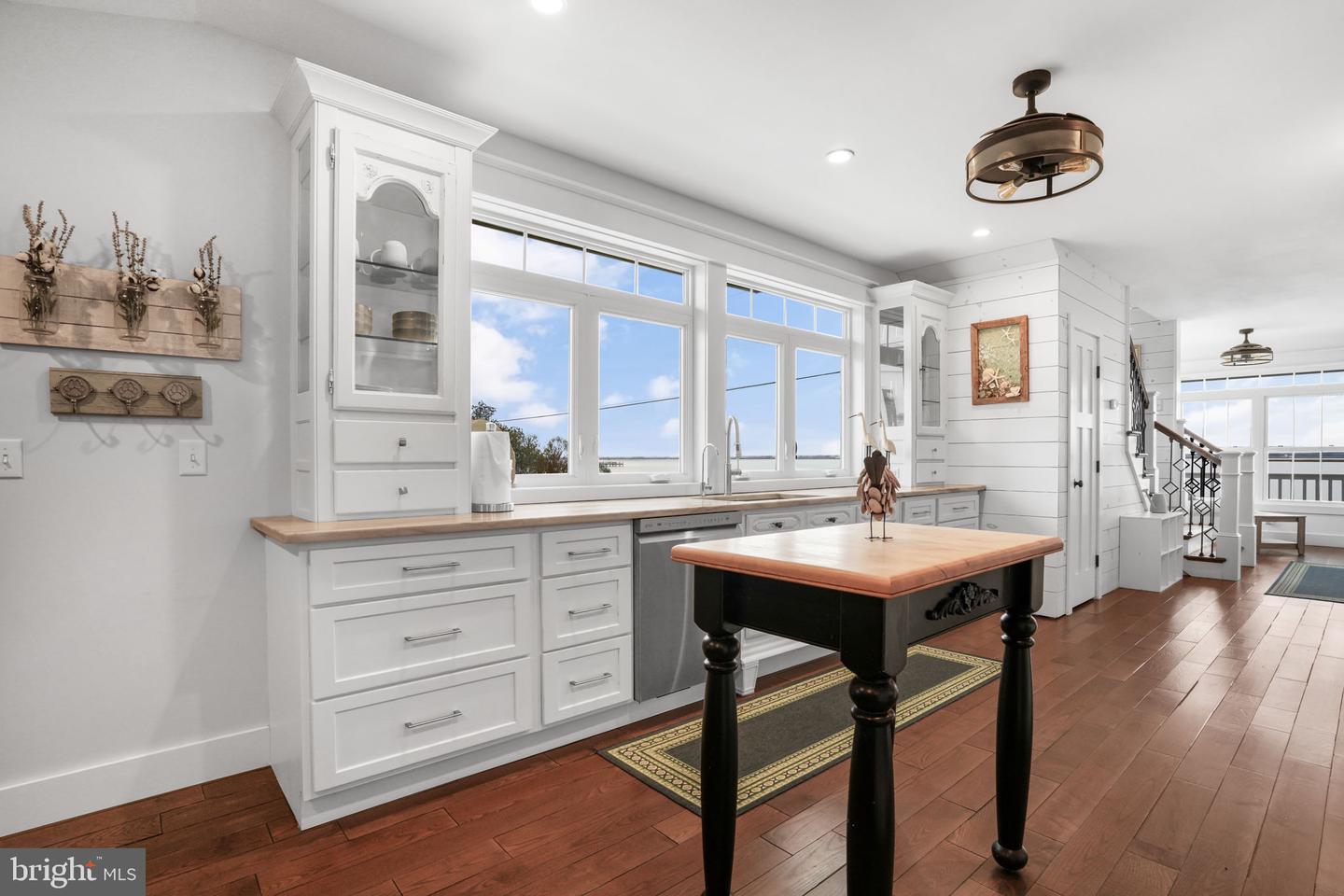 3148 MAIN ST, CHINCOTEAGUE ISLAND, Virginia 23336, 3 Bedrooms Bedrooms, 9 Rooms Rooms,3 BathroomsBathrooms,Residential,For sale,3148 MAIN ST,VAAC2002458 MLS # VAAC2002458 3148 MAIN ST, CHINCOTEAGUE ISLAND, Virginia 23336, 3 Bedrooms Bedrooms, 9 Rooms Rooms,3 BathroomsBathrooms,Residential,For sale,3148 MAIN ST,VAAC2002458 MLS # VAAC2002458