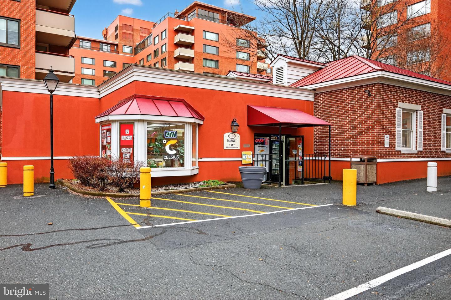 1121 ARLINGTON BLVD N #706, ARLINGTON, Virginia 22209, 1 Bedroom Bedrooms, ,1 BathroomBathrooms,Residential,For sale,1121 ARLINGTON BLVD N #706,VAAR2066896 MLS # VAAR2066896 1121 ARLINGTON BLVD N #706, ARLINGTON, Virginia 22209, 1 Bedroom Bedrooms, ,1 BathroomBathrooms,Residential,For sale,1121 ARLINGTON BLVD N #706,VAAR2066896 MLS # VAAR2066896