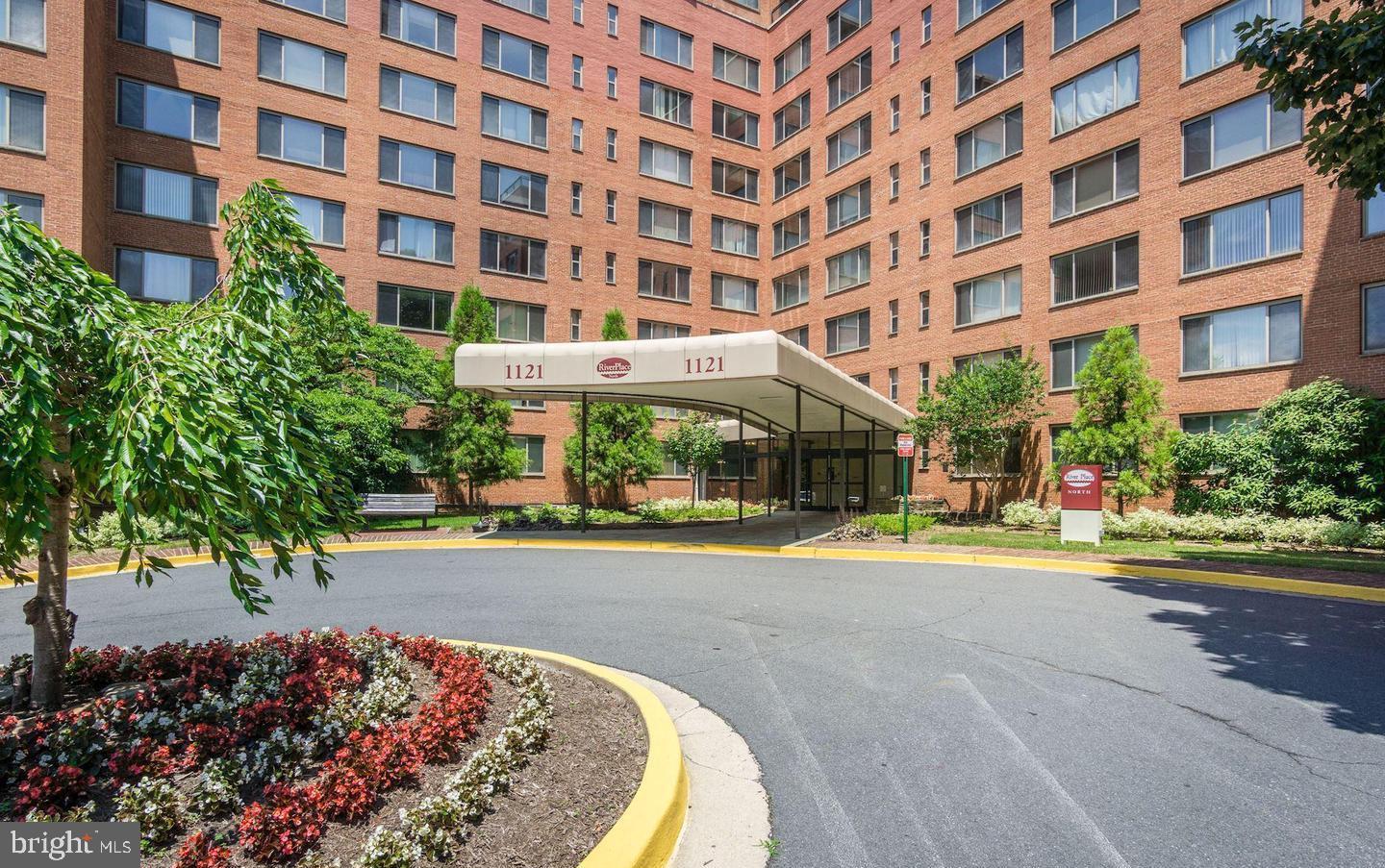1121 ARLINGTON BLVD N #706, ARLINGTON, Virginia 22209, 1 Bedroom Bedrooms, ,1 BathroomBathrooms,Residential,For sale,1121 ARLINGTON BLVD N #706,VAAR2066896 MLS # VAAR2066896 1121 ARLINGTON BLVD N #706, ARLINGTON, Virginia 22209, 1 Bedroom Bedrooms, ,1 BathroomBathrooms,Residential,For sale,1121 ARLINGTON BLVD N #706,VAAR2066896 MLS # VAAR2066896