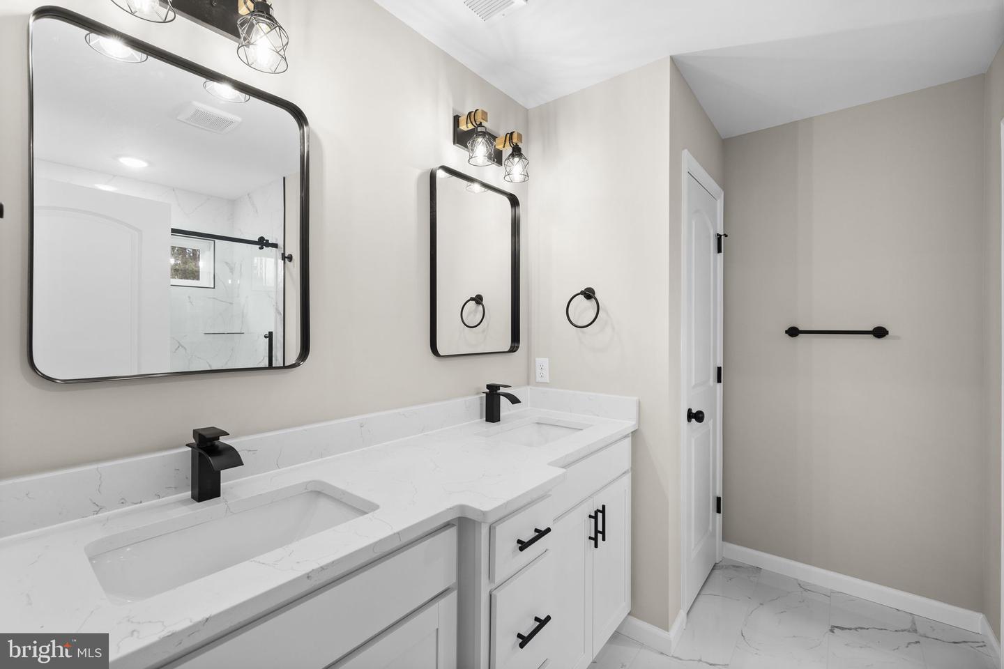 5848 HICKORY RIDGE RD, SPOTSYLVANIA, Virginia 22551, 4 Bedrooms Bedrooms, ,2 BathroomsBathrooms,Residential,For sale,5848 HICKORY RIDGE RD,VASP2038130 MLS # VASP2038130