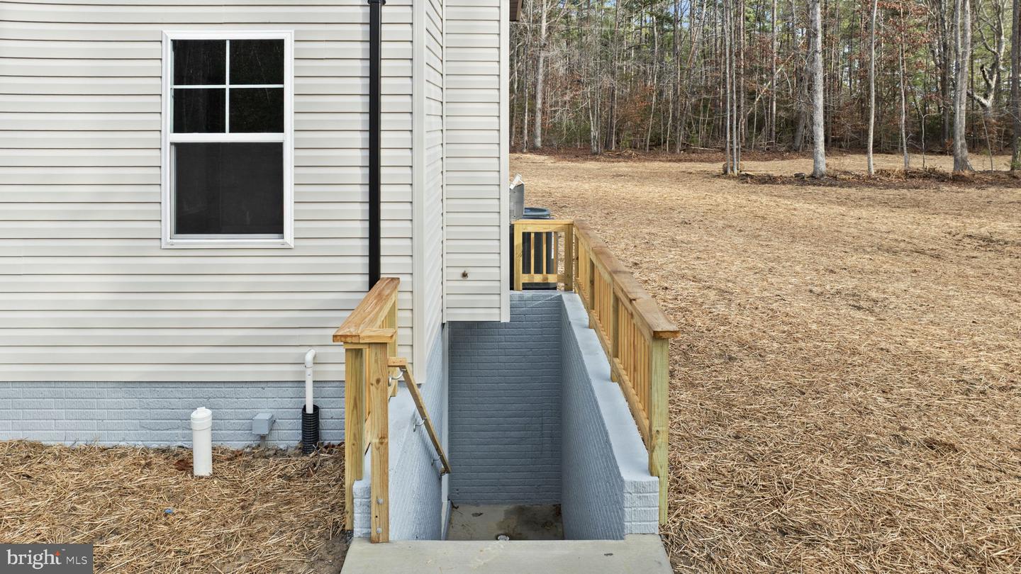 5848 HICKORY RIDGE RD, SPOTSYLVANIA, Virginia 22551, 4 Bedrooms Bedrooms, ,2 BathroomsBathrooms,Residential,For sale,5848 HICKORY RIDGE RD,VASP2038130 MLS # VASP2038130