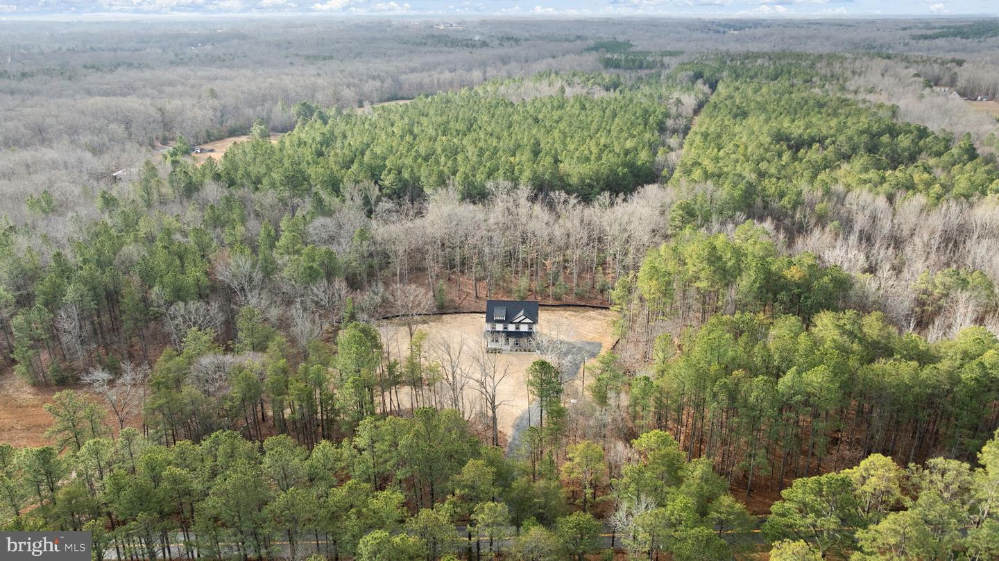 5848 HICKORY RIDGE RD, SPOTSYLVANIA, Virginia 22551, 4 Bedrooms Bedrooms, ,2 BathroomsBathrooms,Residential,For sale,5848 HICKORY RIDGE RD,VASP2038130 MLS # VASP2038130