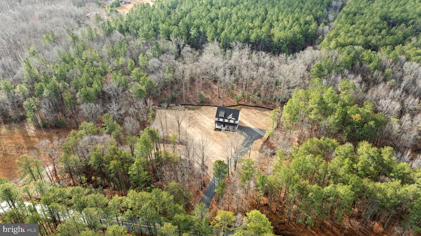 5848 HICKORY RIDGE RD, SPOTSYLVANIA, Virginia 22551, 4 Bedrooms Bedrooms, ,2 BathroomsBathrooms,Residential,For sale,5848 HICKORY RIDGE RD,VASP2038130 MLS # VASP2038130