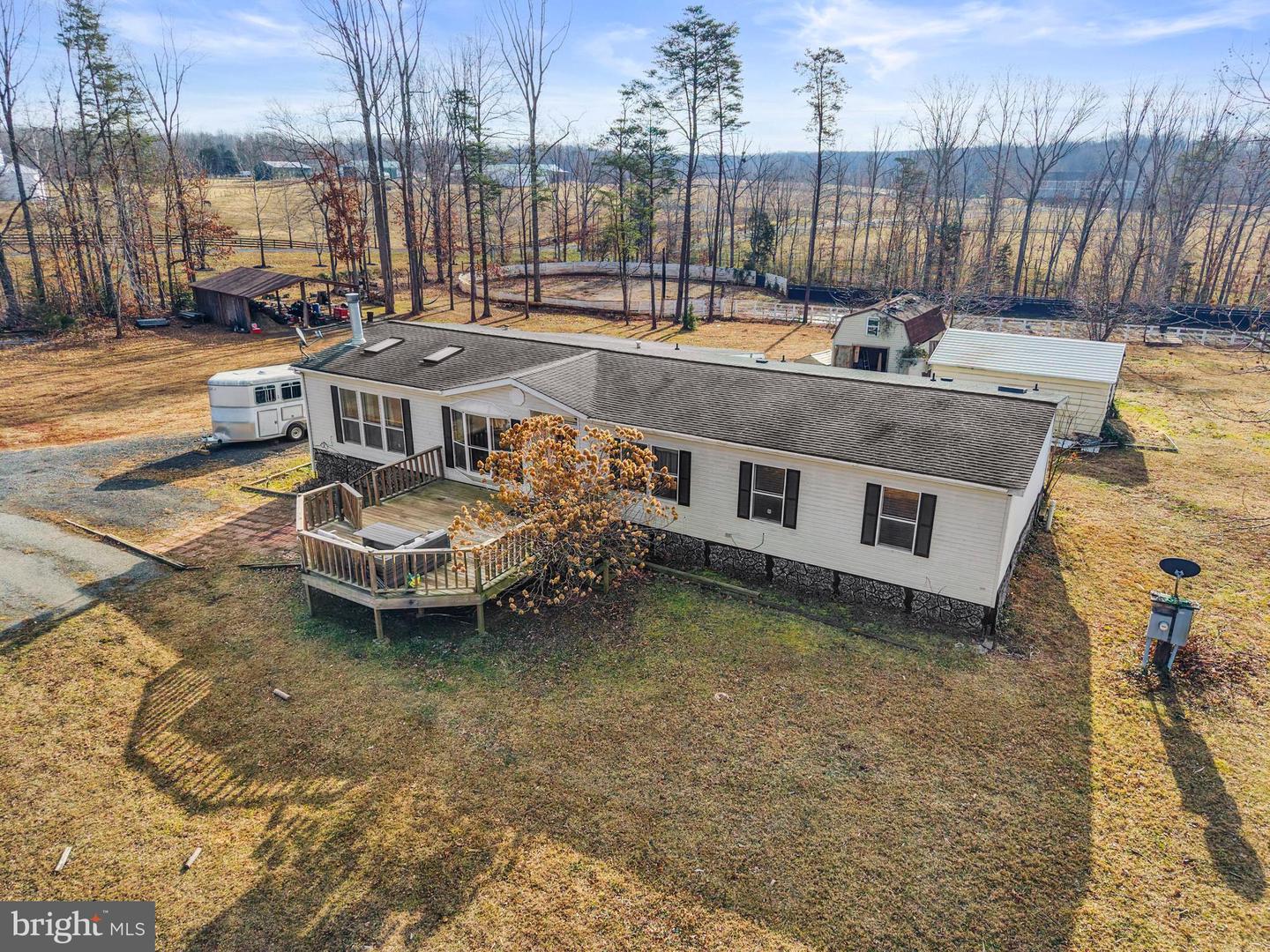 2057 COTTONTAIL LN, CATLETT, Virginia 20119, 3 Bedrooms Bedrooms, ,2 BathroomsBathrooms,Residential,For sale,2057 COTTONTAIL LN,VAFQ2019918 MLS # VAFQ2019918
