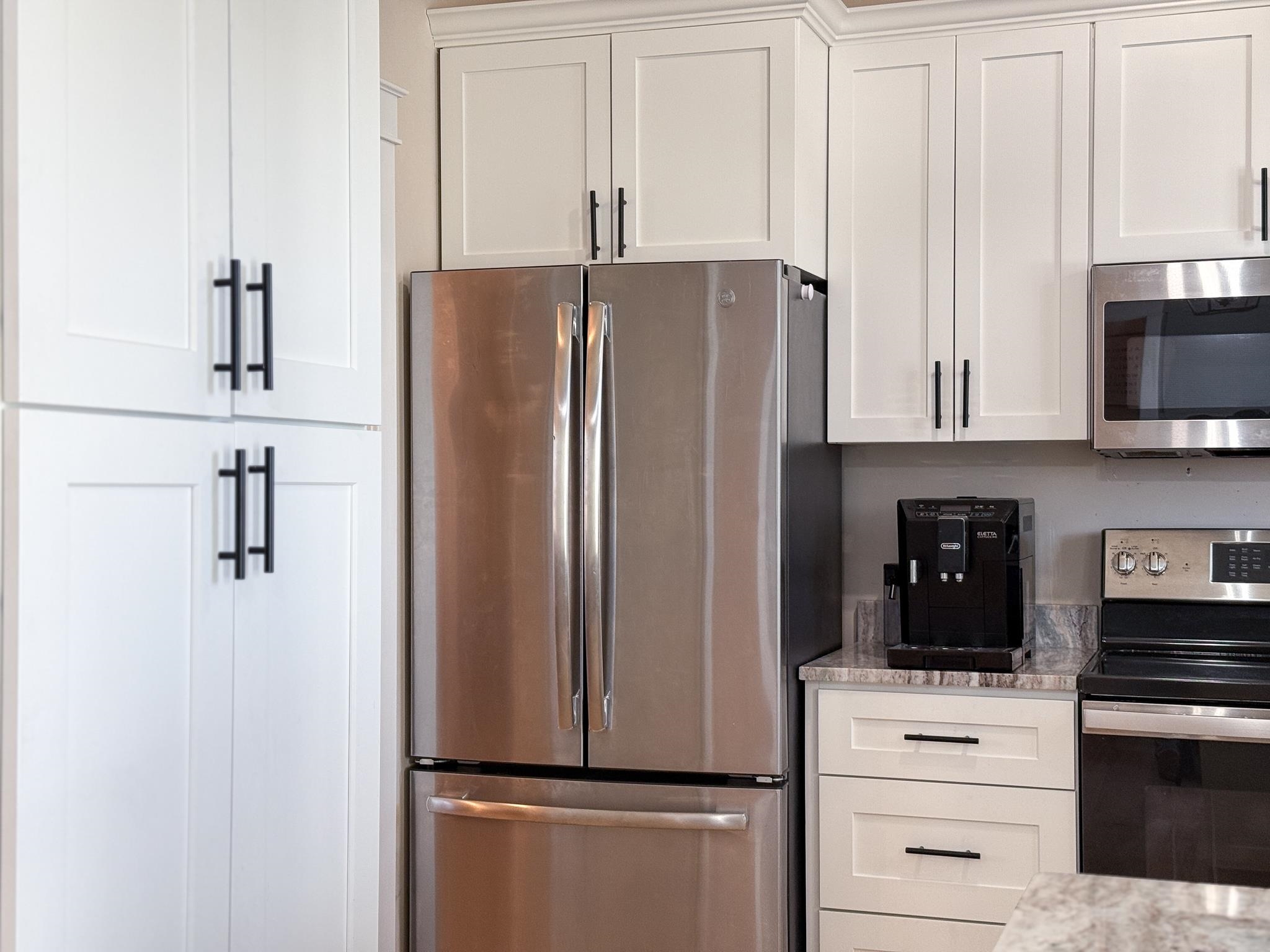 109 BERKELEY AVE, GROTTOES, Virginia 24441, 3 Bedrooms Bedrooms, ,2 BathroomsBathrooms,Residential,109 BERKELEY AVE,672127 MLS # 672127