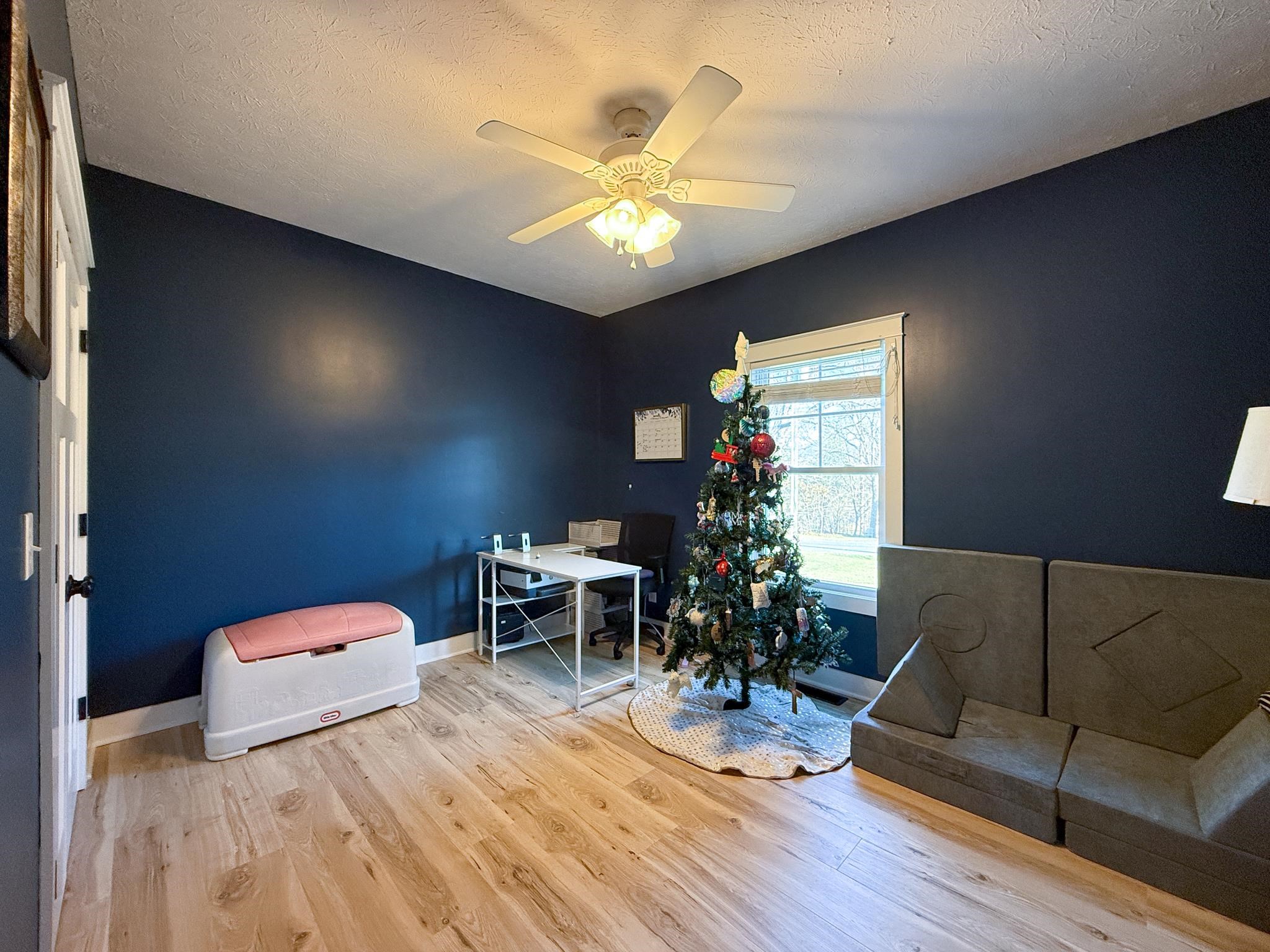 109 BERKELEY AVE, GROTTOES, Virginia 24441, 3 Bedrooms Bedrooms, ,2 BathroomsBathrooms,Residential,109 BERKELEY AVE,672127 MLS # 672127