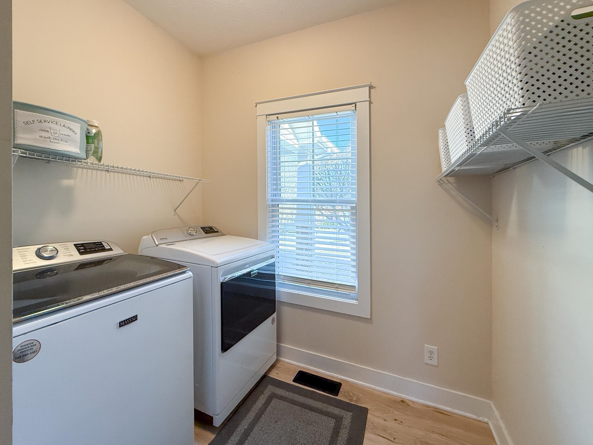 109 BERKELEY AVE, GROTTOES, Virginia 24441, 3 Bedrooms Bedrooms, ,2 BathroomsBathrooms,Residential,109 BERKELEY AVE,672127 MLS # 672127