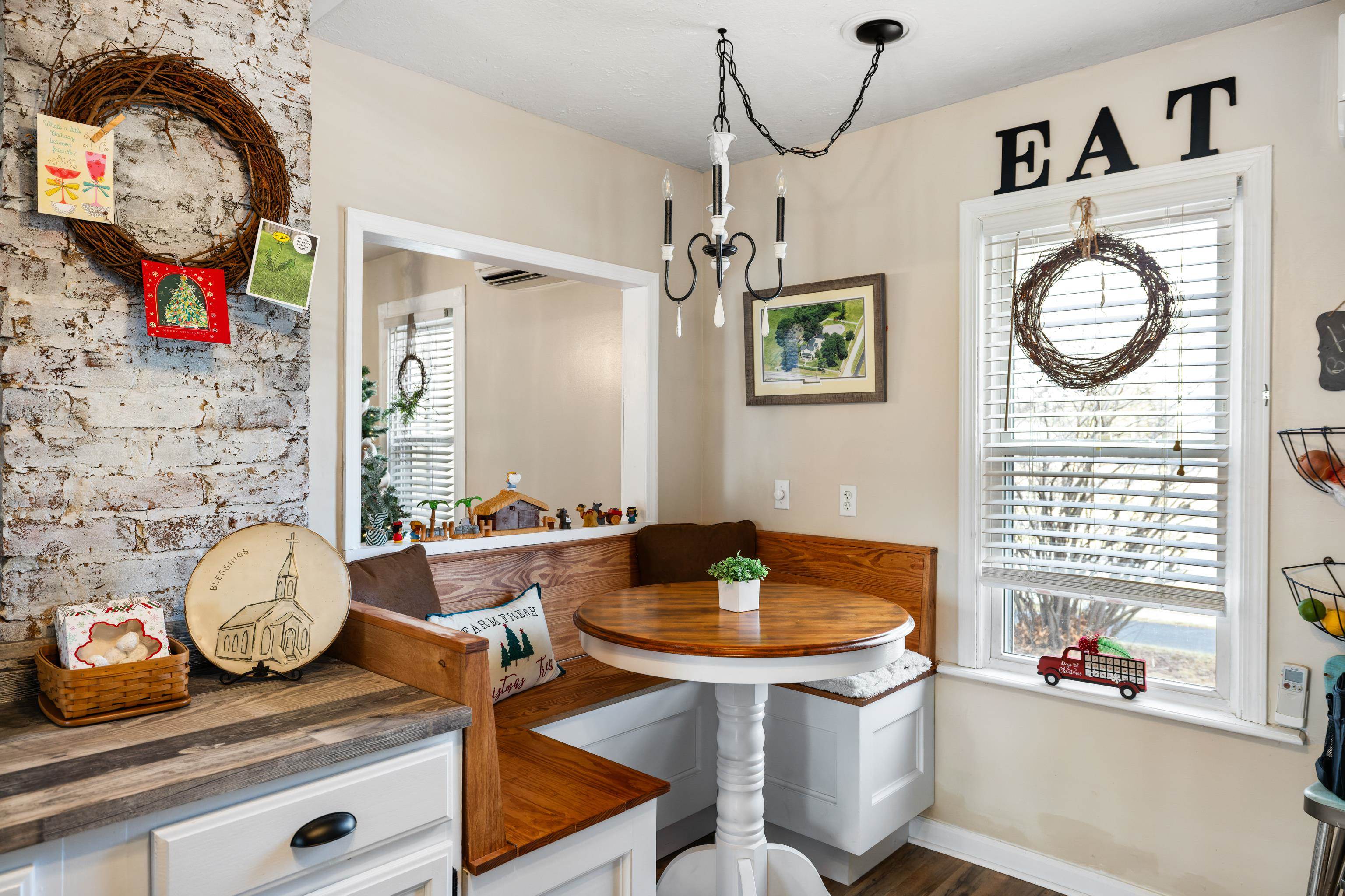 955 ENTRY SCHOOL RD, FISHERSVILLE, Virginia 22939, 4 Bedrooms Bedrooms, ,2 BathroomsBathrooms,Residential,955 ENTRY SCHOOL RD,672129 MLS # 672129 955 ENTRY SCHOOL RD, FISHERSVILLE, Virginia 22939, 4 Bedrooms Bedrooms, ,2 BathroomsBathrooms,Residential,955 ENTRY SCHOOL RD,672129 MLS # 672129