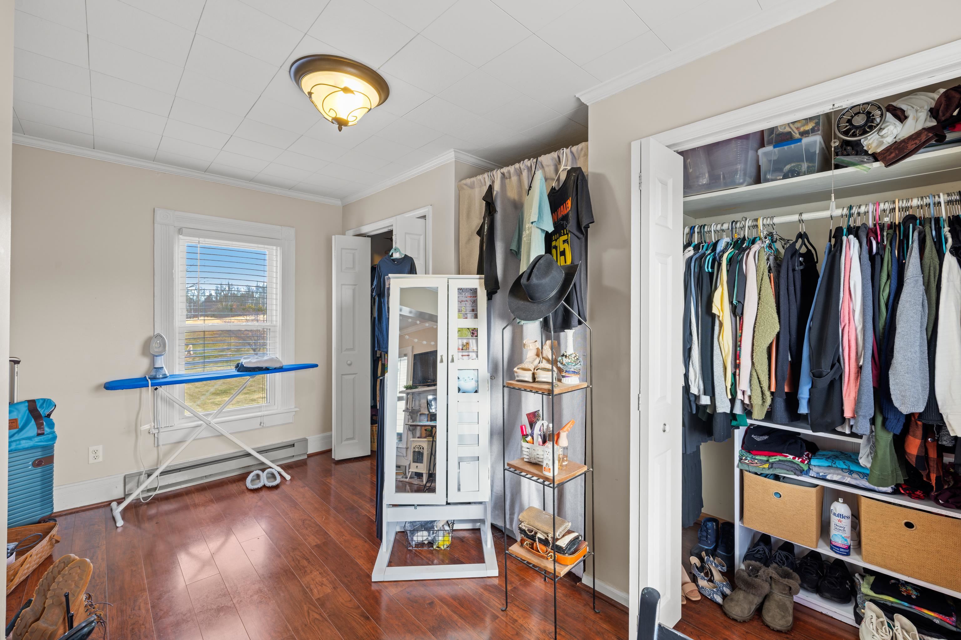 955 ENTRY SCHOOL RD, FISHERSVILLE, Virginia 22939, 4 Bedrooms Bedrooms, ,2 BathroomsBathrooms,Residential,955 ENTRY SCHOOL RD,672129 MLS # 672129 955 ENTRY SCHOOL RD, FISHERSVILLE, Virginia 22939, 4 Bedrooms Bedrooms, ,2 BathroomsBathrooms,Residential,955 ENTRY SCHOOL RD,672129 MLS # 672129