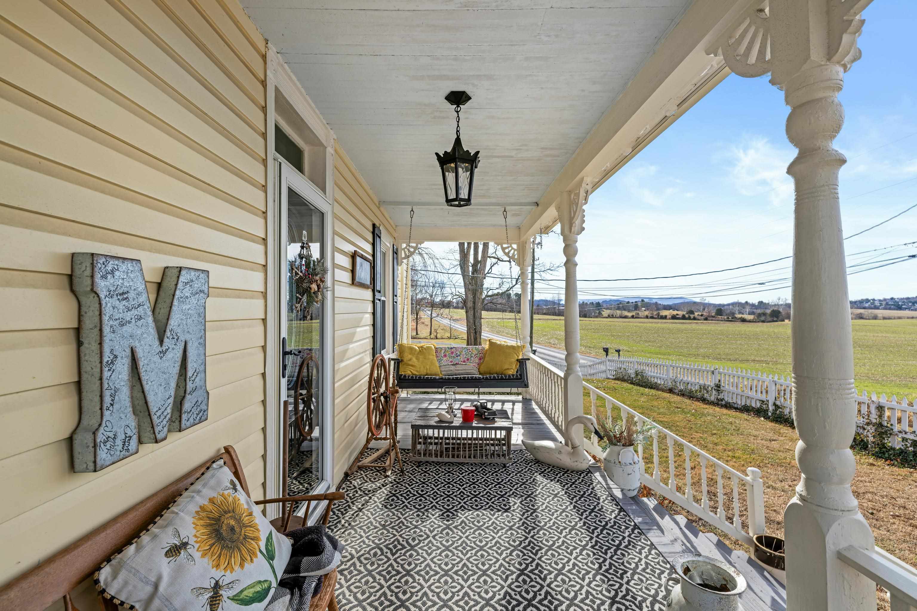 955 ENTRY SCHOOL RD, FISHERSVILLE, Virginia 22939, 4 Bedrooms Bedrooms, ,2 BathroomsBathrooms,Residential,955 ENTRY SCHOOL RD,672129 MLS # 672129 955 ENTRY SCHOOL RD, FISHERSVILLE, Virginia 22939, 4 Bedrooms Bedrooms, ,2 BathroomsBathrooms,Residential,955 ENTRY SCHOOL RD,672129 MLS # 672129