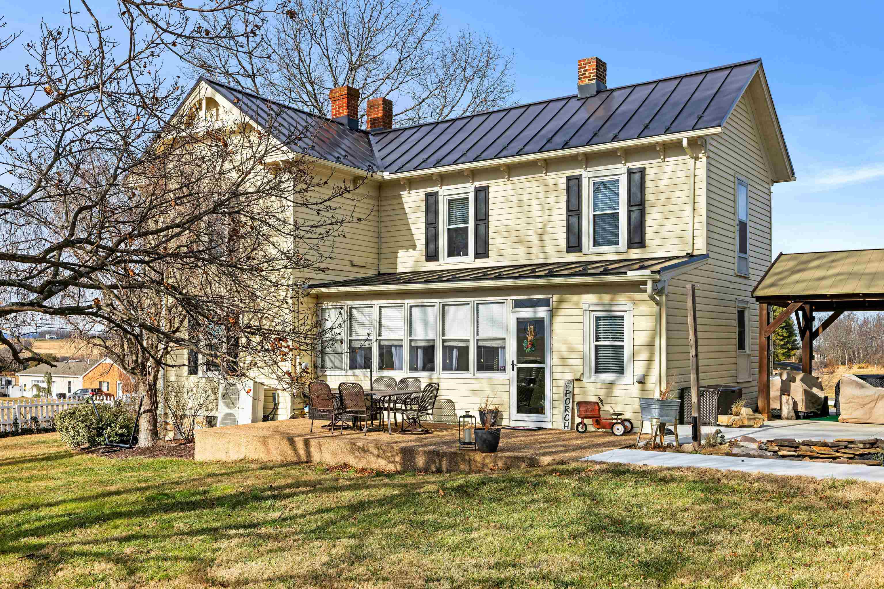 955 ENTRY SCHOOL RD, FISHERSVILLE, Virginia 22939, 4 Bedrooms Bedrooms, ,2 BathroomsBathrooms,Residential,955 ENTRY SCHOOL RD,672129 MLS # 672129 955 ENTRY SCHOOL RD, FISHERSVILLE, Virginia 22939, 4 Bedrooms Bedrooms, ,2 BathroomsBathrooms,Residential,955 ENTRY SCHOOL RD,672129 MLS # 672129