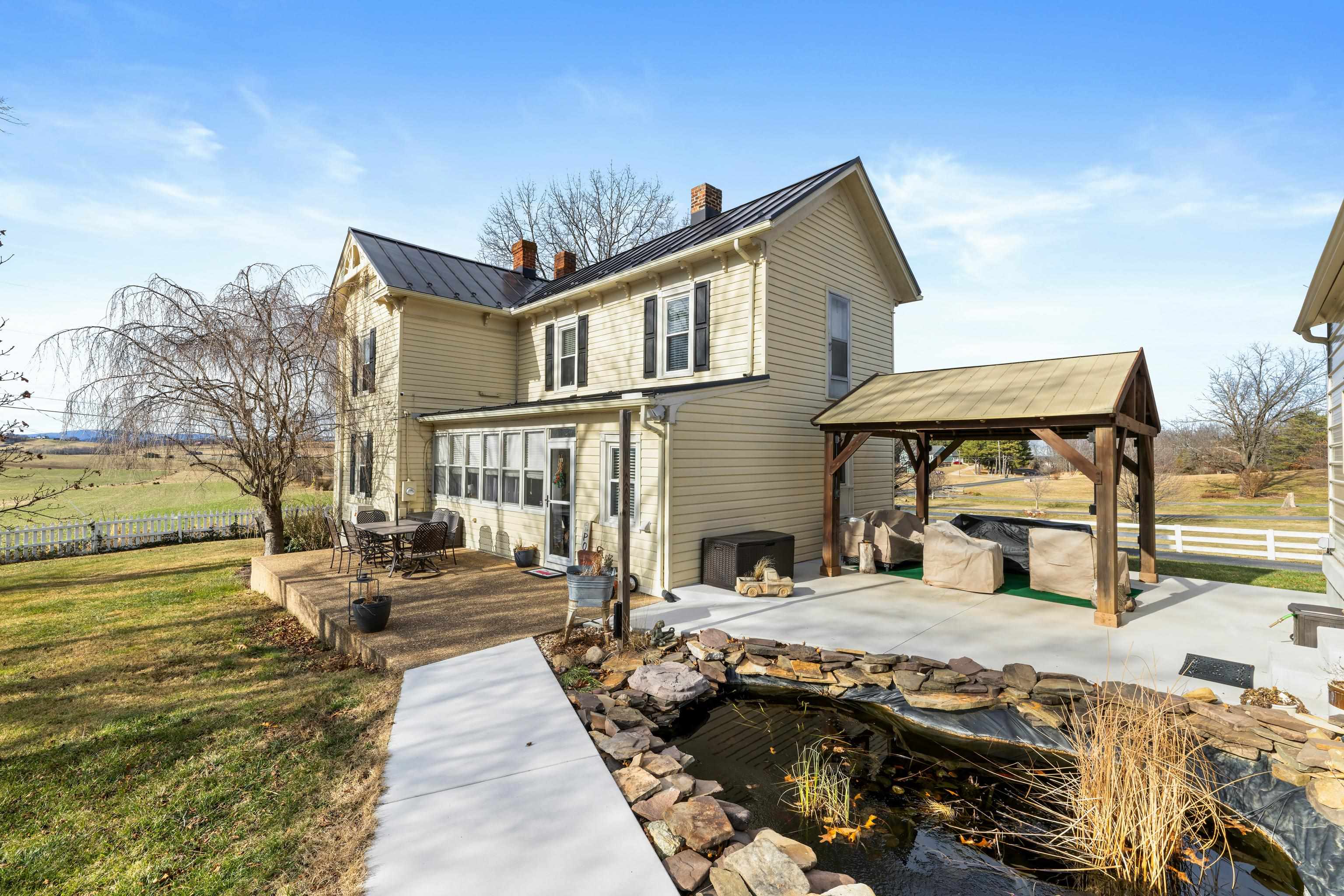 955 ENTRY SCHOOL RD, FISHERSVILLE, Virginia 22939, 4 Bedrooms Bedrooms, ,2 BathroomsBathrooms,Residential,955 ENTRY SCHOOL RD,672129 MLS # 672129 955 ENTRY SCHOOL RD, FISHERSVILLE, Virginia 22939, 4 Bedrooms Bedrooms, ,2 BathroomsBathrooms,Residential,955 ENTRY SCHOOL RD,672129 MLS # 672129