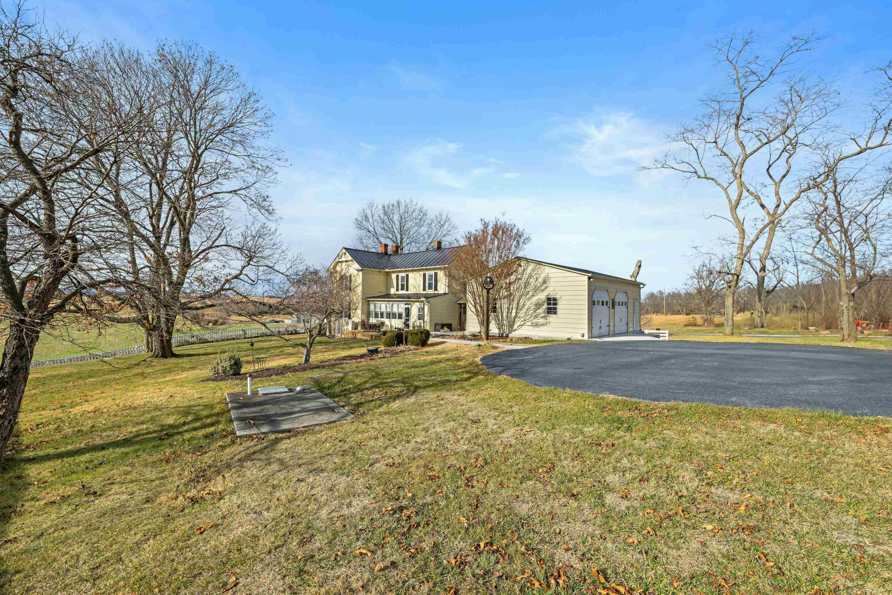 955 ENTRY SCHOOL RD, FISHERSVILLE, Virginia 22939, 4 Bedrooms Bedrooms, ,2 BathroomsBathrooms,Residential,955 ENTRY SCHOOL RD,672129 MLS # 672129 955 ENTRY SCHOOL RD, FISHERSVILLE, Virginia 22939, 4 Bedrooms Bedrooms, ,2 BathroomsBathrooms,Residential,955 ENTRY SCHOOL RD,672129 MLS # 672129