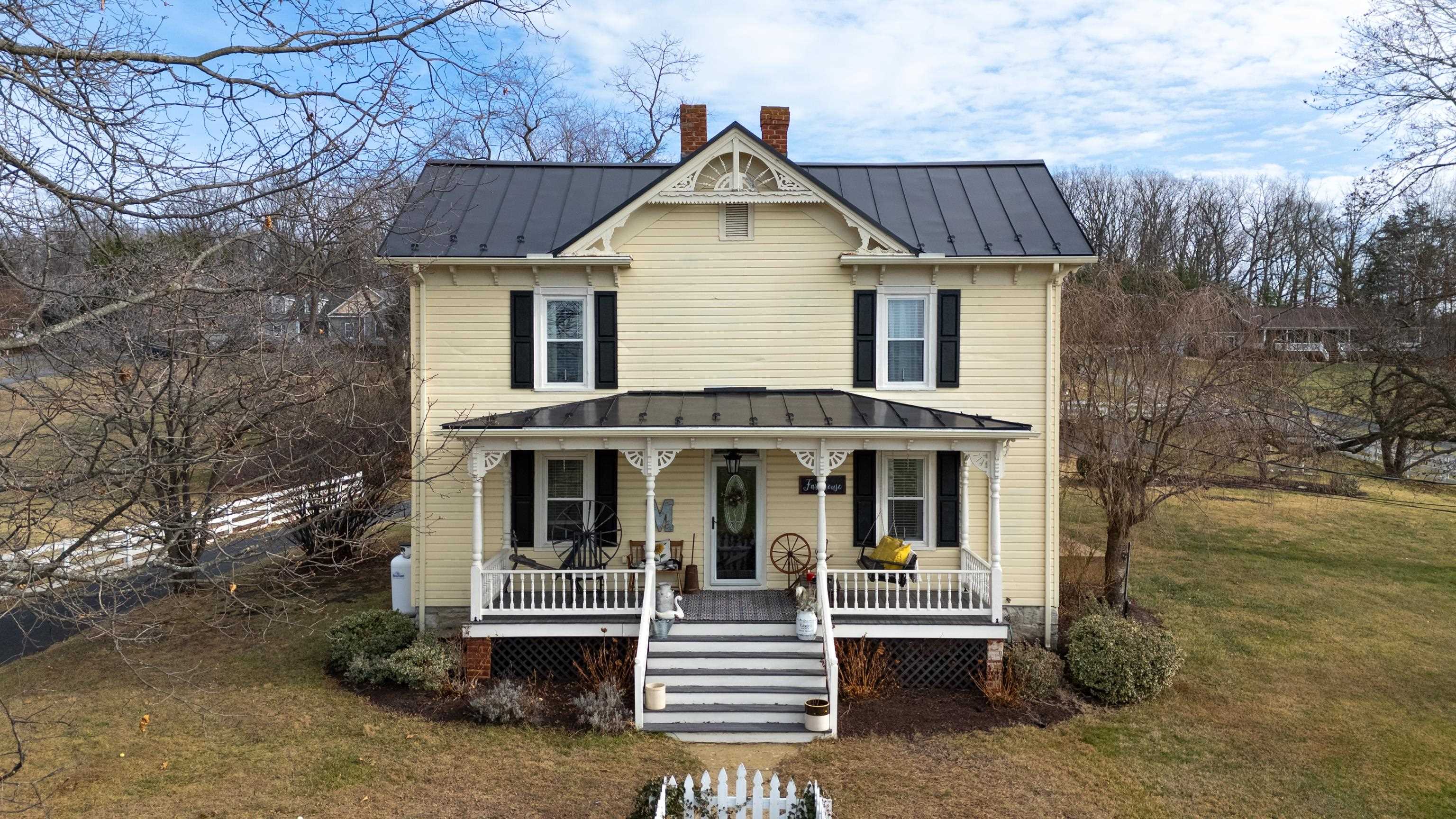 955 ENTRY SCHOOL RD, FISHERSVILLE, Virginia 22939, 4 Bedrooms Bedrooms, ,2 BathroomsBathrooms,Residential,955 ENTRY SCHOOL RD,672129 MLS # 672129 955 ENTRY SCHOOL RD, FISHERSVILLE, Virginia 22939, 4 Bedrooms Bedrooms, ,2 BathroomsBathrooms,Residential,955 ENTRY SCHOOL RD,672129 MLS # 672129