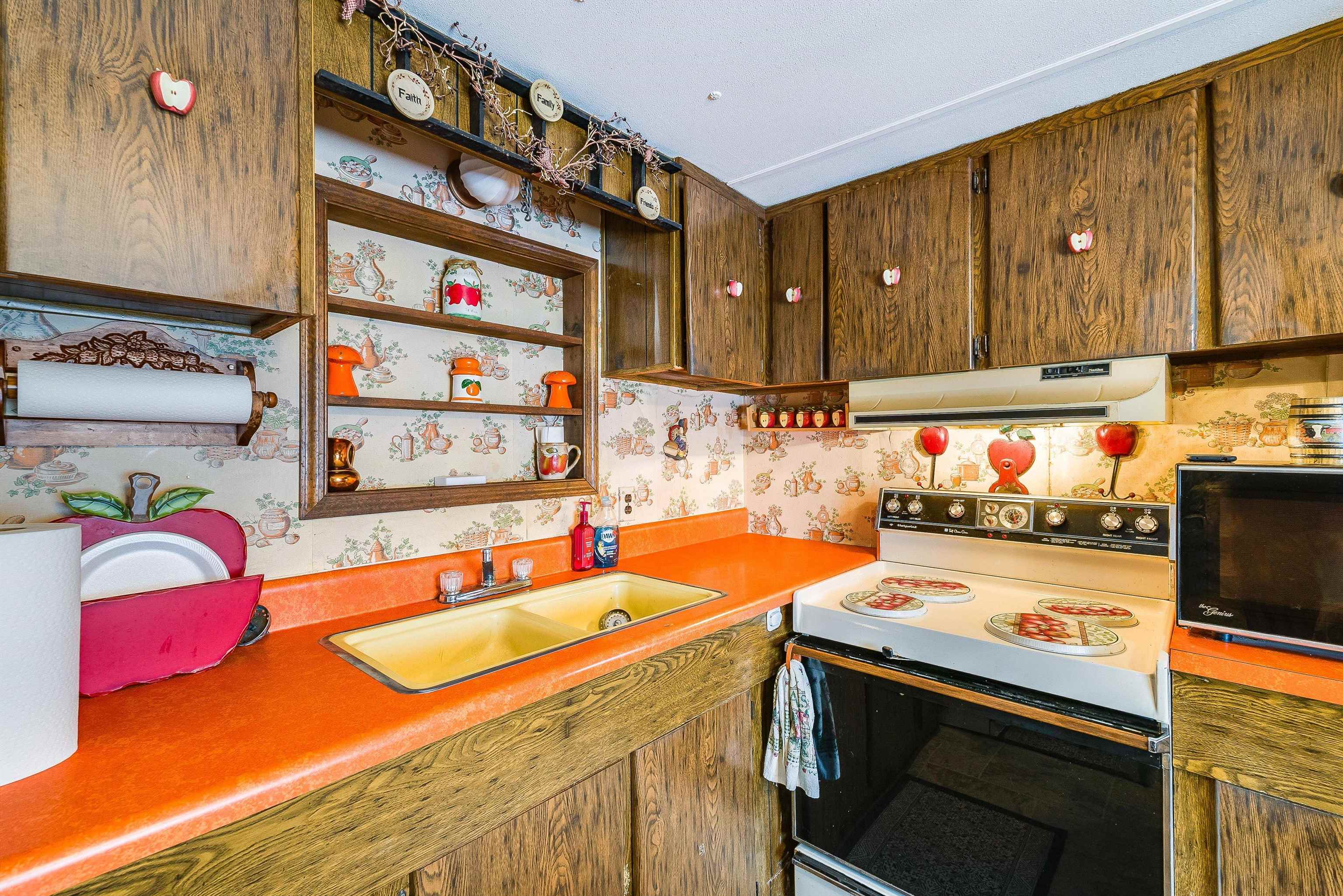 481 ELDON YATES DR, STANLEY, Virginia 22851, 3 Bedrooms Bedrooms, ,1 BathroomBathrooms,Residential,481 ELDON YATES DR,672131 MLS # 672131 481 ELDON YATES DR, STANLEY, Virginia 22851, 3 Bedrooms Bedrooms, ,1 BathroomBathrooms,Residential,481 ELDON YATES DR,672131 MLS # 672131