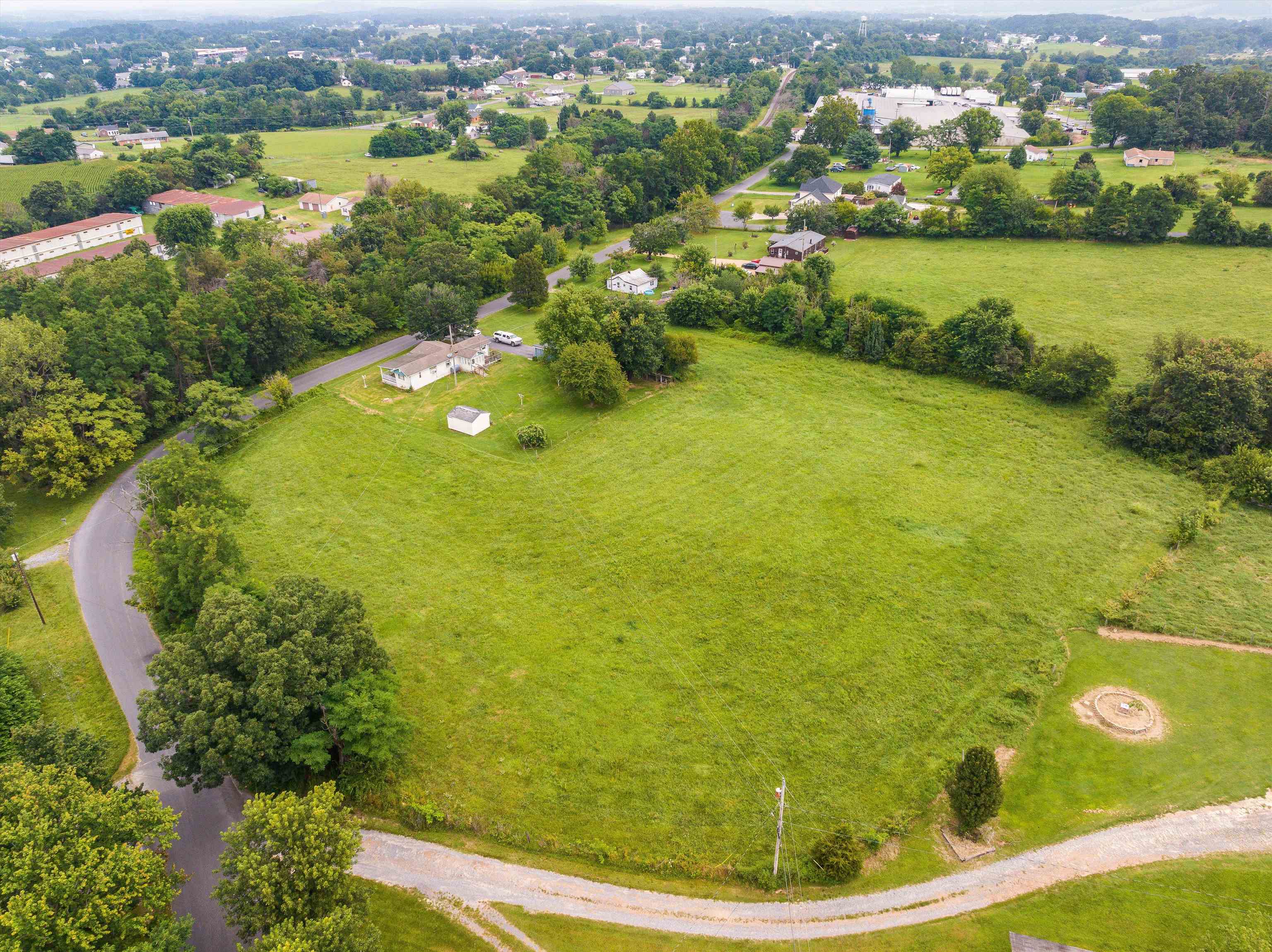 481 ELDON YATES DR, STANLEY, Virginia 22851, 3 Bedrooms Bedrooms, ,1 BathroomBathrooms,Residential,481 ELDON YATES DR,672131 MLS # 672131 481 ELDON YATES DR, STANLEY, Virginia 22851, 3 Bedrooms Bedrooms, ,1 BathroomBathrooms,Residential,481 ELDON YATES DR,672131 MLS # 672131