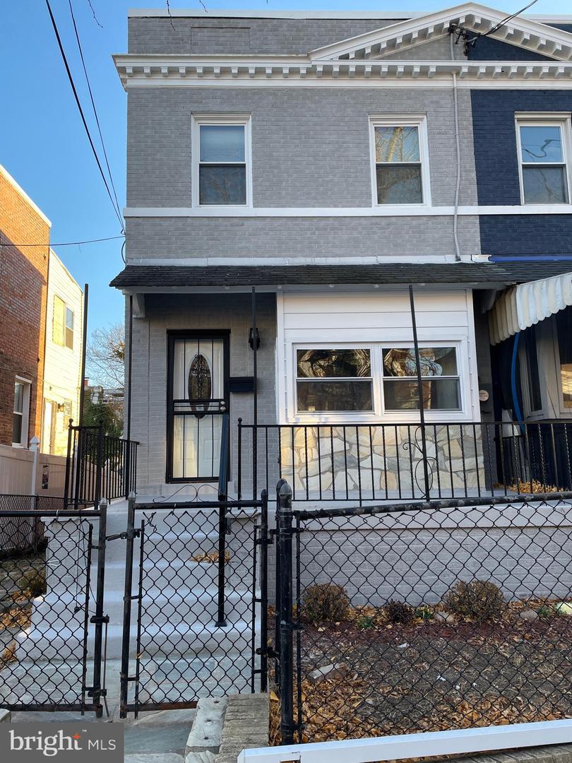 530 SOMERSET PL NW, WASHINGTON, District Of Columbia 20011, 3 Bedrooms Bedrooms, ,2 BathroomsBathrooms,Residential,For sale,530 SOMERSET PL NW,DCDC2235042 MLS # DCDC2235042 530 SOMERSET PL NW, WASHINGTON, District Of Columbia 20011, 3 Bedrooms Bedrooms, ,2 BathroomsBathrooms,Residential,For sale,530 SOMERSET PL NW,DCDC2235042 MLS # DCDC2235042