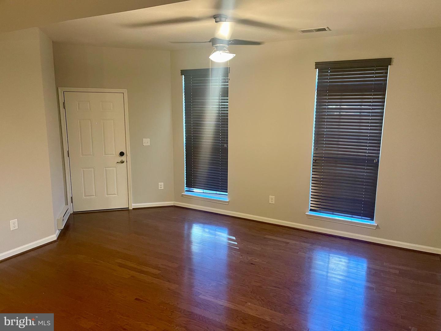 42143 PIEBALD SQ, ALDIE, Virginia 20105, 3 Bedrooms Bedrooms, ,2 BathroomsBathrooms,Residential,For sale,42143 PIEBALD SQ,VALO2112384 MLS # VALO2112384 42143 PIEBALD SQ, ALDIE, Virginia 20105, 3 Bedrooms Bedrooms, ,2 BathroomsBathrooms,Residential,For sale,42143 PIEBALD SQ,VALO2112384 MLS # VALO2112384