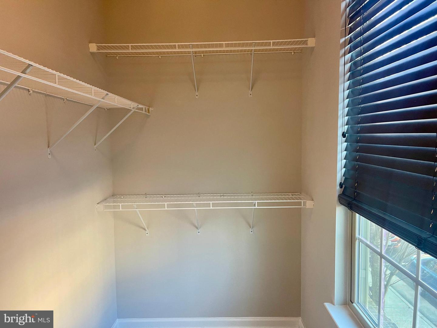 42143 PIEBALD SQ, ALDIE, Virginia 20105, 3 Bedrooms Bedrooms, ,2 BathroomsBathrooms,Residential,For sale,42143 PIEBALD SQ,VALO2112384 MLS # VALO2112384 42143 PIEBALD SQ, ALDIE, Virginia 20105, 3 Bedrooms Bedrooms, ,2 BathroomsBathrooms,Residential,For sale,42143 PIEBALD SQ,VALO2112384 MLS # VALO2112384