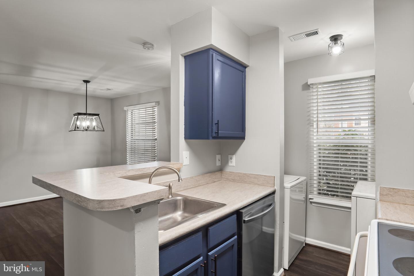 309 WIND RIDGE DR, STAFFORD, Virginia 22554, 2 Bedrooms Bedrooms, 4 Rooms Rooms,1 BathroomBathrooms,Residential,For sale,309 WIND RIDGE DR,VAST2044748 MLS # VAST2044748 309 WIND RIDGE DR, STAFFORD, Virginia 22554, 2 Bedrooms Bedrooms, 4 Rooms Rooms,1 BathroomBathrooms,Residential,For sale,309 WIND RIDGE DR,VAST2044748 MLS # VAST2044748