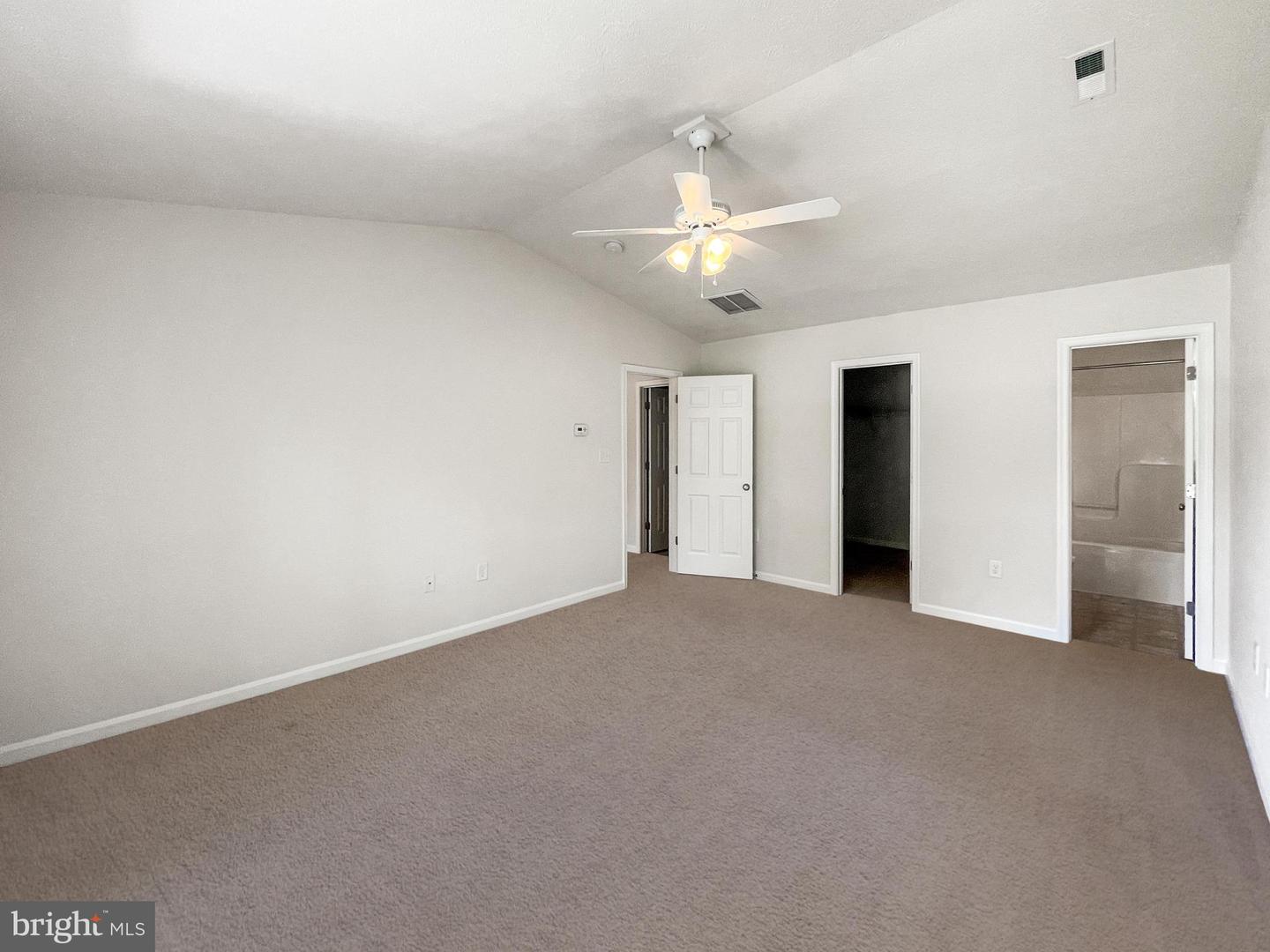 220 5TH ST, COLONIAL BEACH, Virginia 22443, 3 Bedrooms Bedrooms, ,2 BathroomsBathrooms,Residential,For sale,220 5TH ST,VAWE2010274 MLS # VAWE2010274