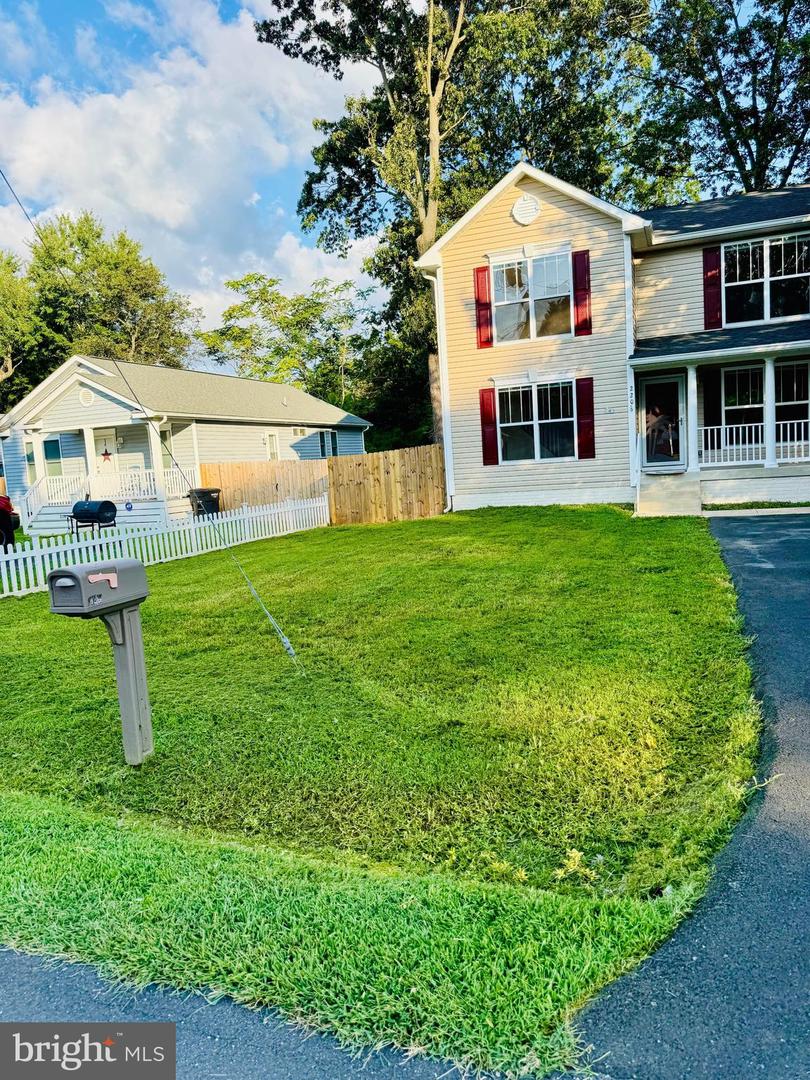 220 5TH ST, COLONIAL BEACH, Virginia 22443, 3 Bedrooms Bedrooms, ,2 BathroomsBathrooms,Residential,For sale,220 5TH ST,VAWE2010274 MLS # VAWE2010274