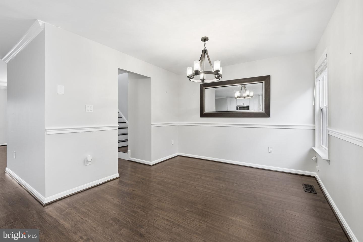 15628 MONTVIEW DR, DUMFRIES, Virginia 22025, 3 Bedrooms Bedrooms, ,2 BathroomsBathrooms,Residential,For sale,15628 MONTVIEW DR,VAPW2109262 MLS # VAPW2109262