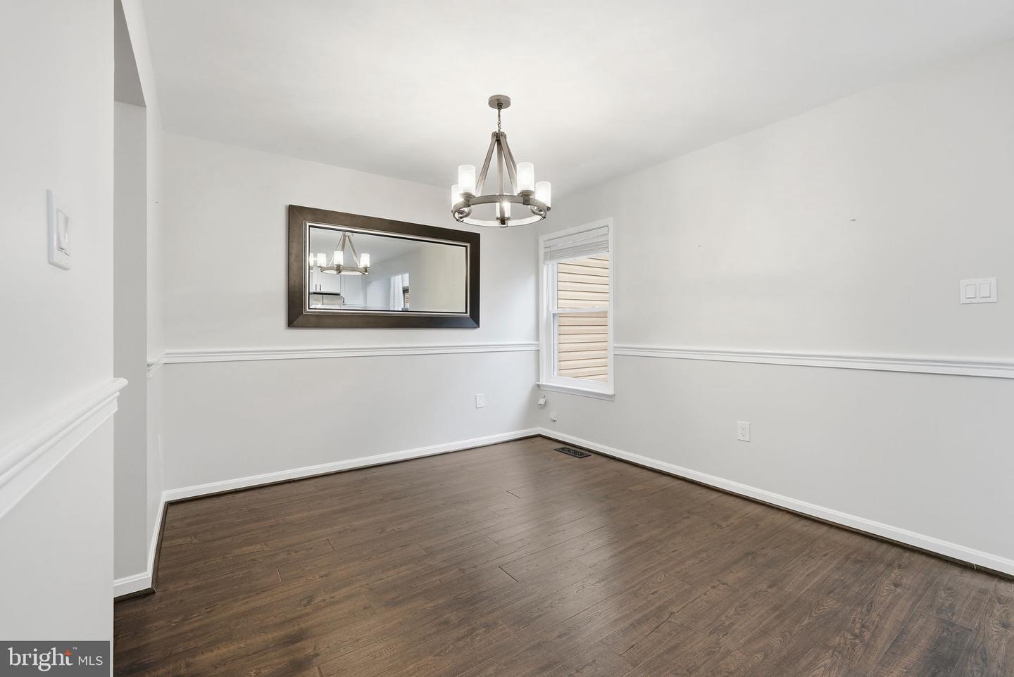 15628 MONTVIEW DR, DUMFRIES, Virginia 22025, 3 Bedrooms Bedrooms, ,2 BathroomsBathrooms,Residential,For sale,15628 MONTVIEW DR,VAPW2109262 MLS # VAPW2109262