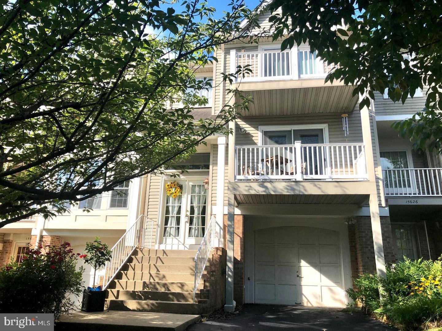 15628 MONTVIEW DR, DUMFRIES, Virginia 22025, 3 Bedrooms Bedrooms, ,2 BathroomsBathrooms,Residential,For sale,15628 MONTVIEW DR,VAPW2109262 MLS # VAPW2109262