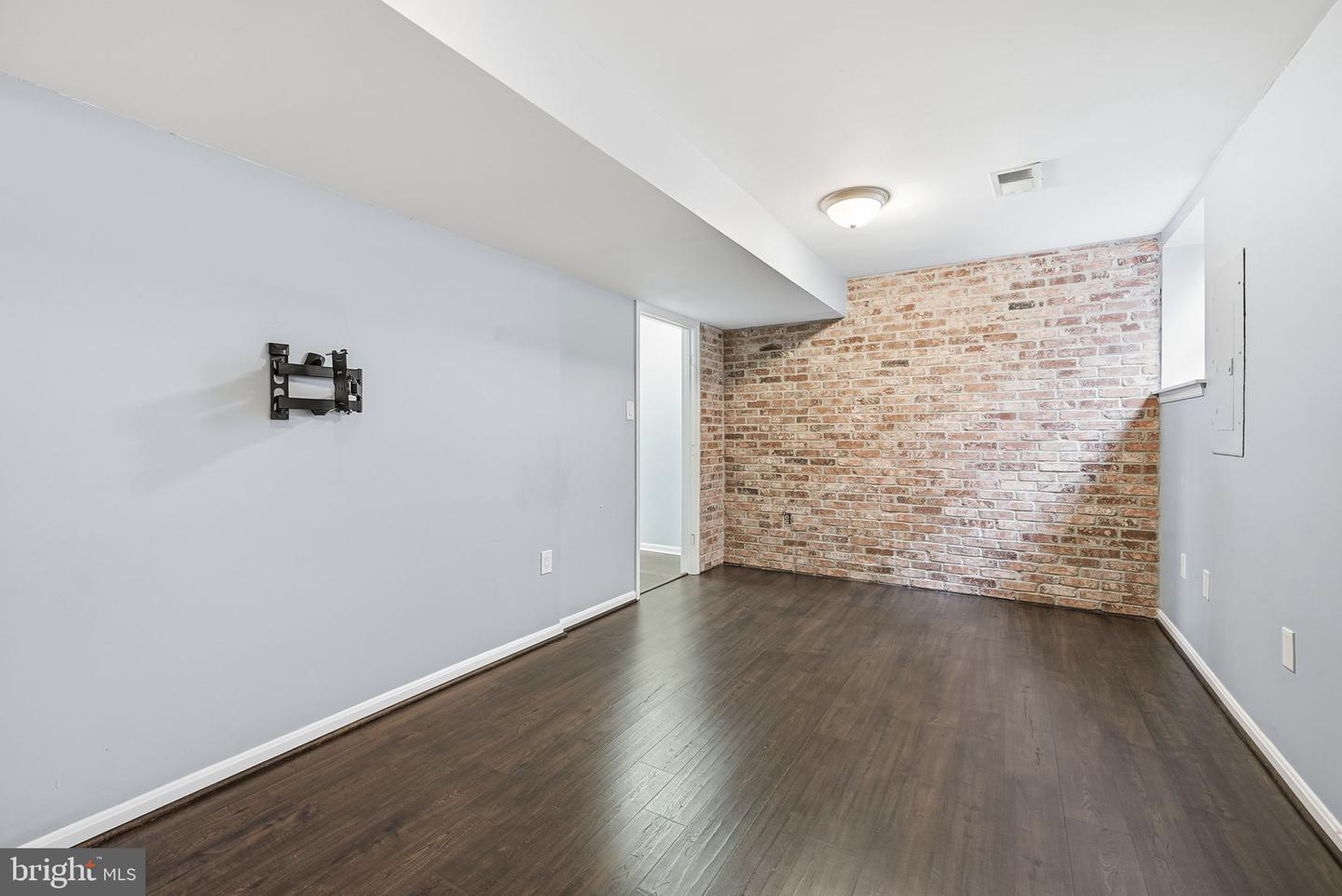 15628 MONTVIEW DR, DUMFRIES, Virginia 22025, 3 Bedrooms Bedrooms, ,2 BathroomsBathrooms,Residential,For sale,15628 MONTVIEW DR,VAPW2109262 MLS # VAPW2109262