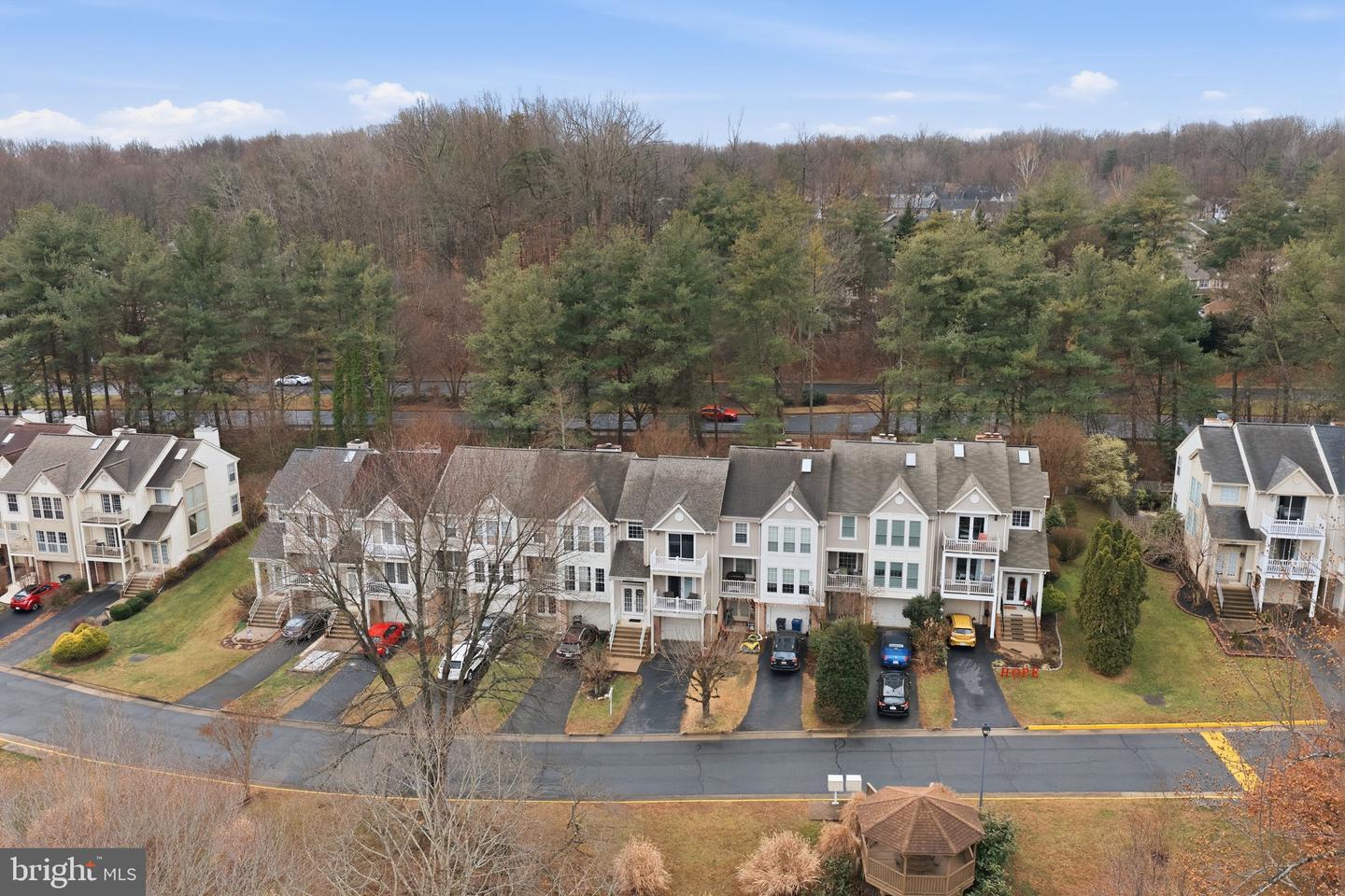 15628 MONTVIEW DR, DUMFRIES, Virginia 22025, 3 Bedrooms Bedrooms, ,2 BathroomsBathrooms,Residential,For sale,15628 MONTVIEW DR,VAPW2109262 MLS # VAPW2109262