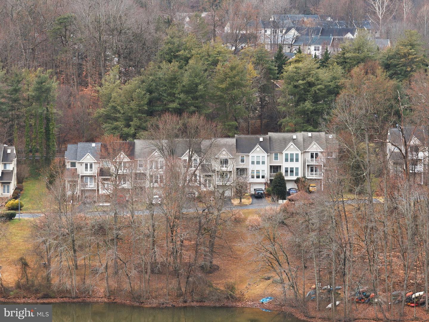 15628 MONTVIEW DR, DUMFRIES, Virginia 22025, 3 Bedrooms Bedrooms, ,2 BathroomsBathrooms,Residential,For sale,15628 MONTVIEW DR,VAPW2109262 MLS # VAPW2109262