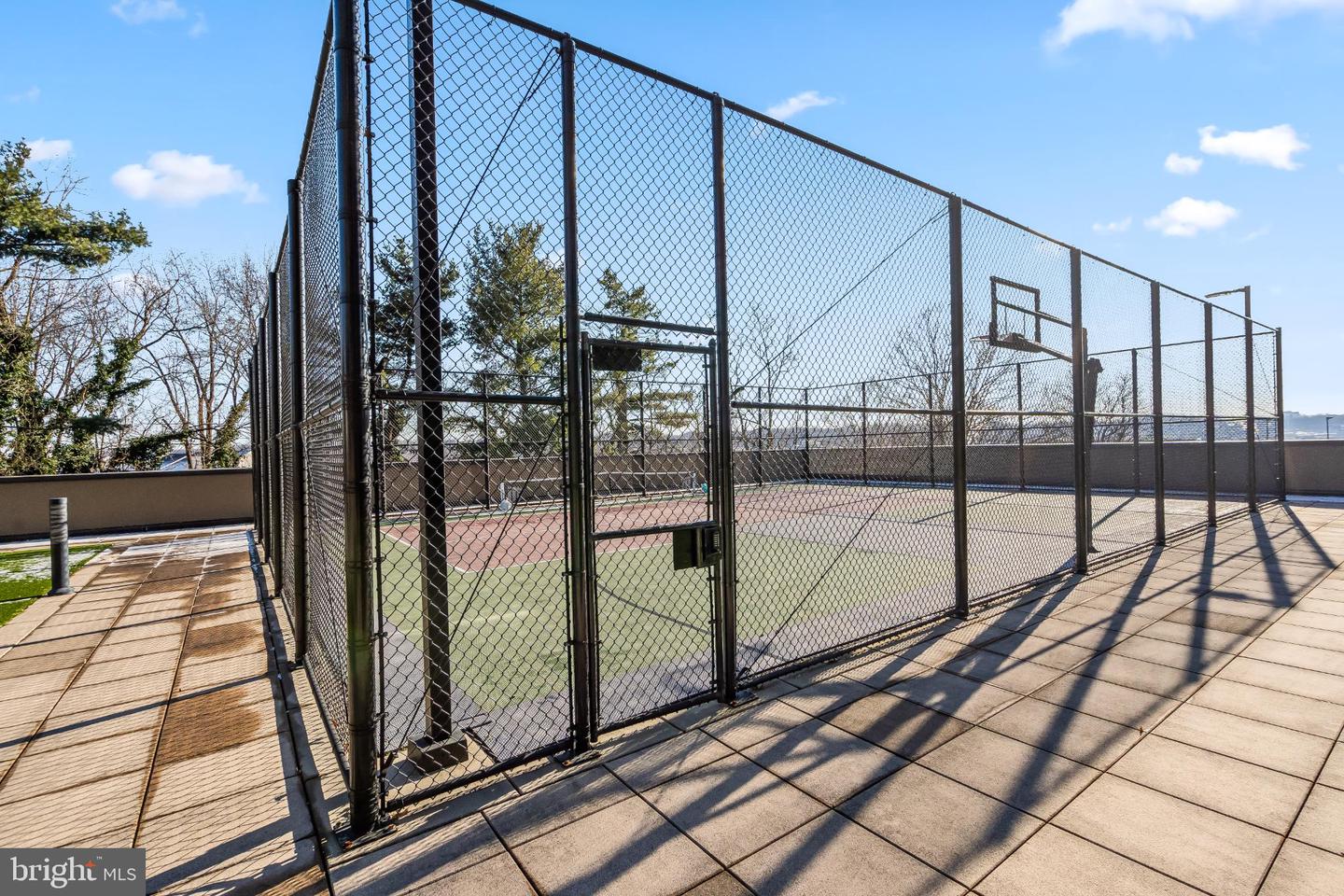 250 S REYNOLDS ST #411, ALEXANDRIA, Virginia 22304, 1 Bedroom Bedrooms, 3 Rooms Rooms,1 BathroomBathrooms,Residential,For sale,250 S REYNOLDS ST #411,VAAX2052478 MLS # VAAX2052478 250 S REYNOLDS ST #411, ALEXANDRIA, Virginia 22304, 1 Bedroom Bedrooms, 3 Rooms Rooms,1 BathroomBathrooms,Residential,For sale,250 S REYNOLDS ST #411,VAAX2052478 MLS # VAAX2052478