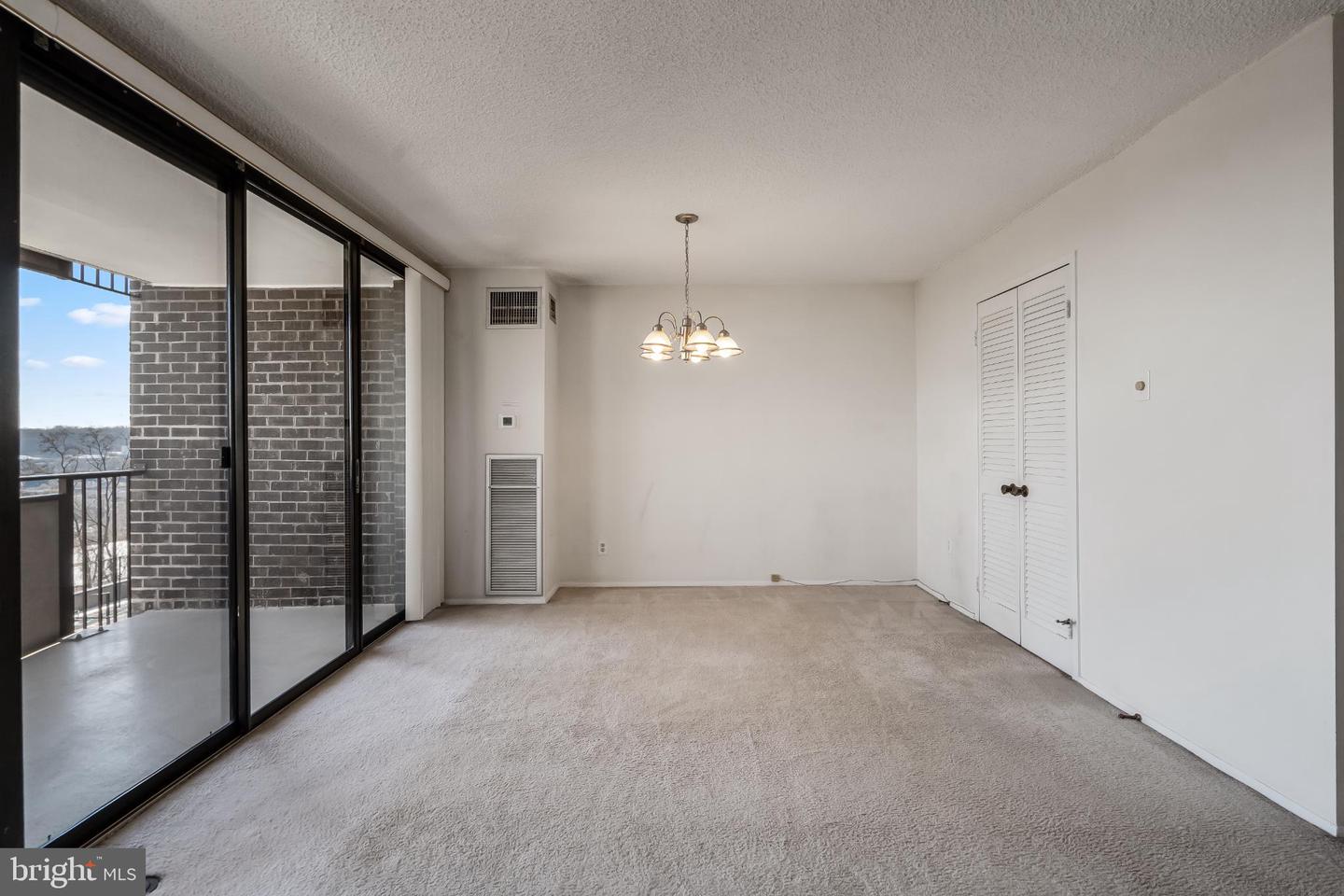 250 S REYNOLDS ST #411, ALEXANDRIA, Virginia 22304, 1 Bedroom Bedrooms, 3 Rooms Rooms,1 BathroomBathrooms,Residential,For sale,250 S REYNOLDS ST #411,VAAX2052478 MLS # VAAX2052478 250 S REYNOLDS ST #411, ALEXANDRIA, Virginia 22304, 1 Bedroom Bedrooms, 3 Rooms Rooms,1 BathroomBathrooms,Residential,For sale,250 S REYNOLDS ST #411,VAAX2052478 MLS # VAAX2052478