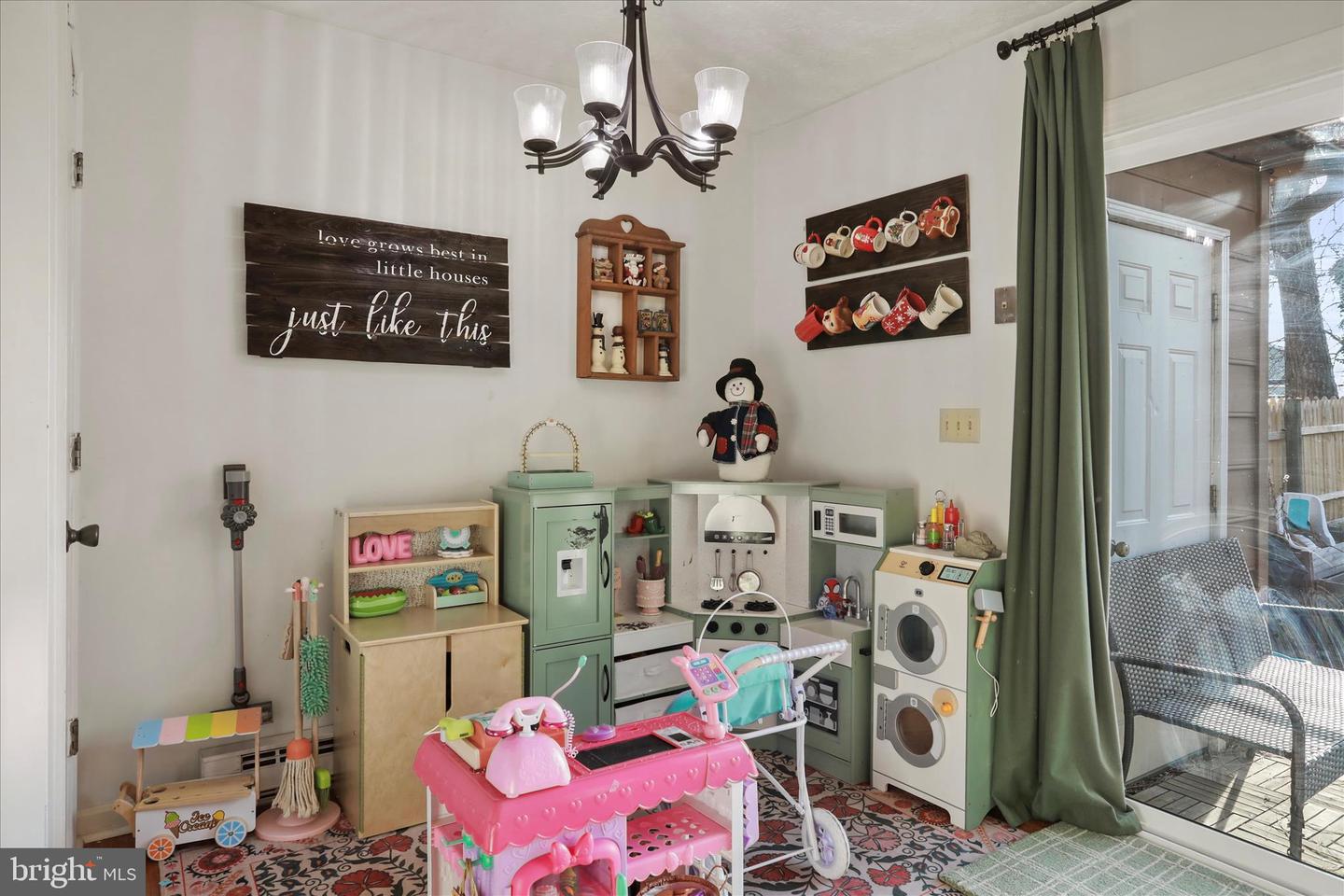 219 BRUNSWICK RD, STEPHENS CITY, Virginia 22655, 2 Bedrooms Bedrooms, ,1 BathroomBathrooms,Residential,For sale,219 BRUNSWICK RD,VAFV2038510 MLS # VAFV2038510