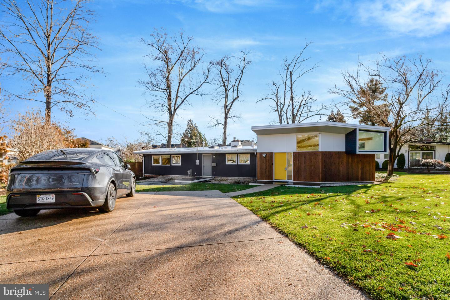 3017 PINE SPRING RD, FALLS CHURCH, Virginia 22042, 4 Bedrooms Bedrooms, ,2 BathroomsBathrooms,Residential,For sale,3017 PINE SPRING RD,VAFX2282950 MLS # VAFX2282950