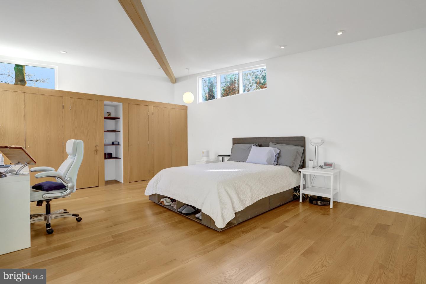 3017 PINE SPRING RD, FALLS CHURCH, Virginia 22042, 4 Bedrooms Bedrooms, ,2 BathroomsBathrooms,Residential,For sale,3017 PINE SPRING RD,VAFX2282950 MLS # VAFX2282950