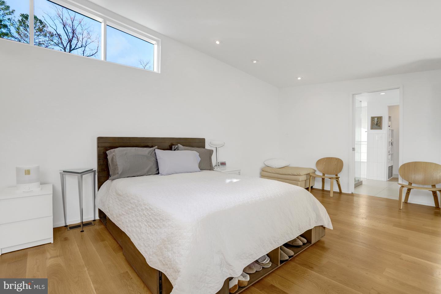 3017 PINE SPRING RD, FALLS CHURCH, Virginia 22042, 4 Bedrooms Bedrooms, ,2 BathroomsBathrooms,Residential,For sale,3017 PINE SPRING RD,VAFX2282950 MLS # VAFX2282950