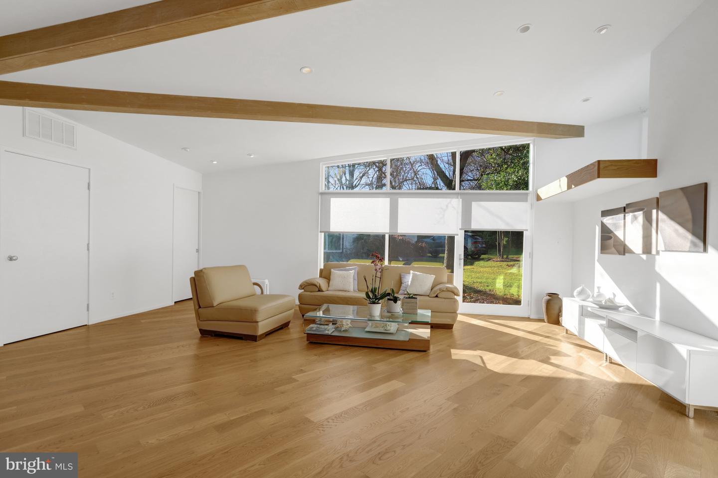 3017 PINE SPRING RD, FALLS CHURCH, Virginia 22042, 4 Bedrooms Bedrooms, ,2 BathroomsBathrooms,Residential,For sale,3017 PINE SPRING RD,VAFX2282950 MLS # VAFX2282950