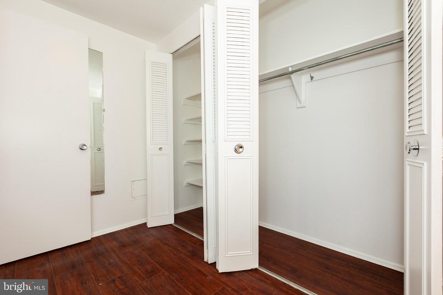 4600 S FOUR MILE RUN DR #623, ARLINGTON, Virginia 22204, ,1 BathroomBathrooms,Residential,For sale,4600 S FOUR MILE RUN DR #623,VAAR2067016 MLS # VAAR2067016