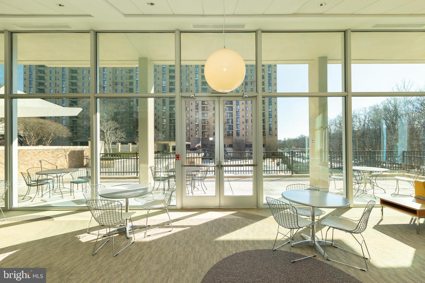 4600 S FOUR MILE RUN DR #623, ARLINGTON, Virginia 22204, ,1 BathroomBathrooms,Residential,For sale,4600 S FOUR MILE RUN DR #623,VAAR2067016 MLS # VAAR2067016